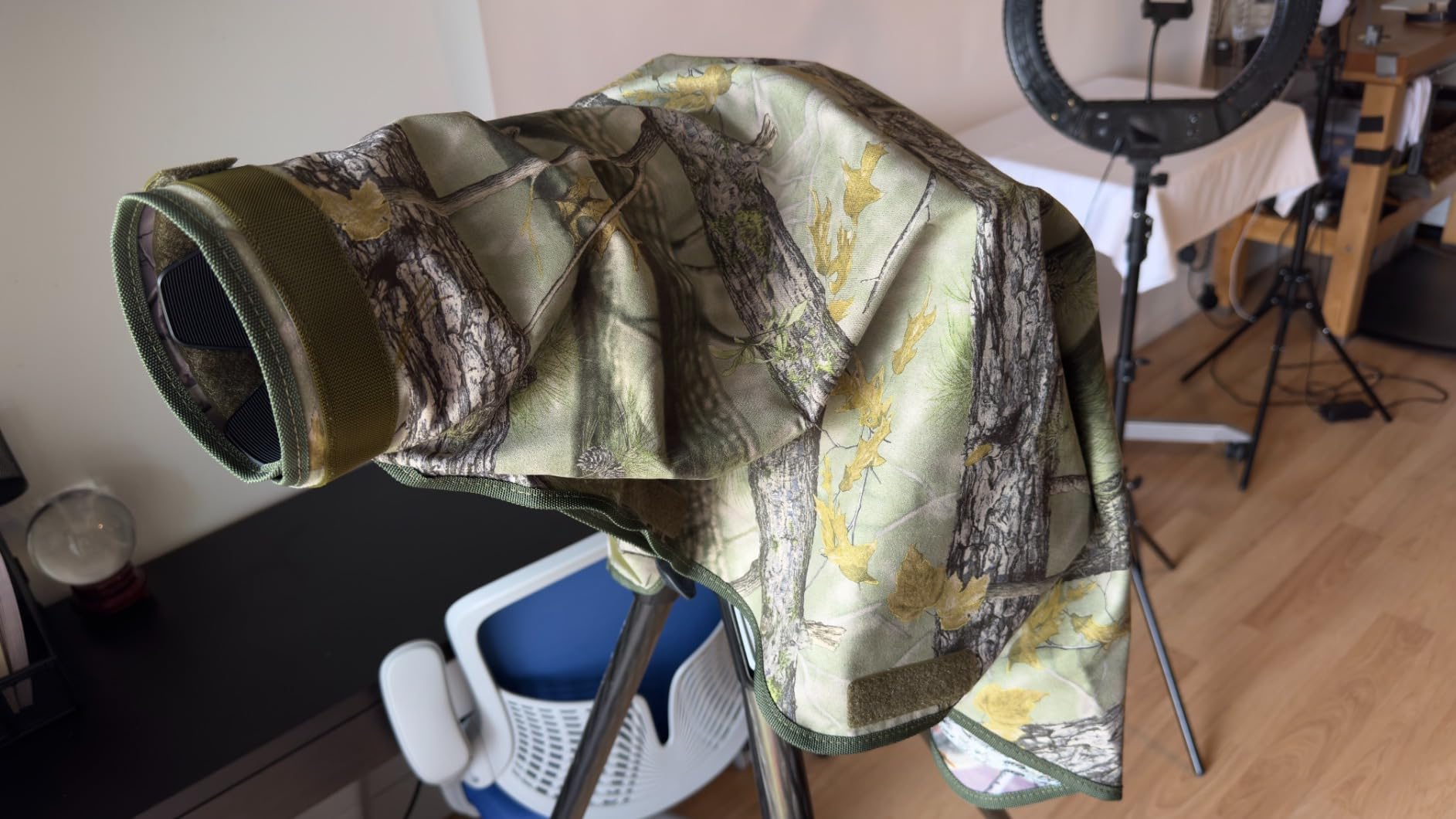 NEEWER Camera Rain Cover, M Medium Size Waterproof Raincoat Cover Sleeve for Canon Sony Nikon Fujifilm DSLR Camera & Lenses up to 200mm, Dual Sided Camouflage Green Camo Nylon, PB021 customer photo 2