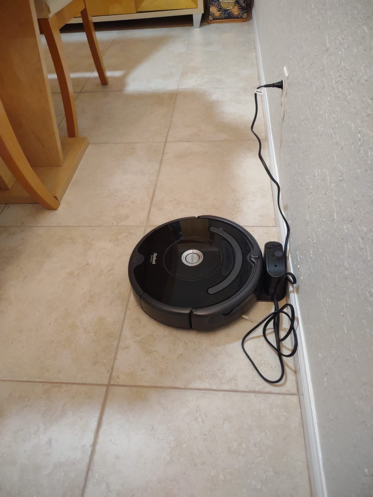 Roomba Vac Robot Vacuum (Q0120) - Easy to use, Power-Lifting Suction, Multi-Surface Cleaning, Smart Navigation Cleans in Neat Rows, Self-Charging, Alexa customer photo 1
