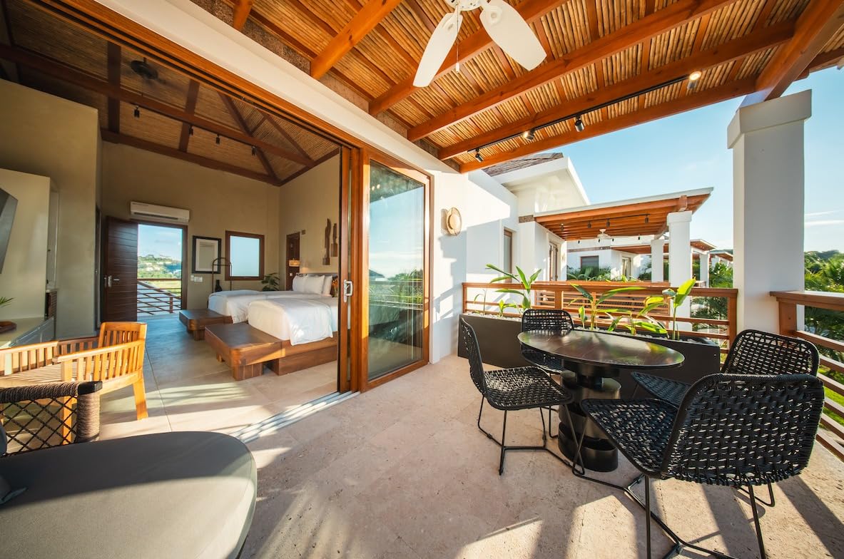 Laowa 10mm f/2.8 Zero-D Full-Frame Lens with Ultra Wide-Angle View (Sony FE with Auto Focus) customer photo 2