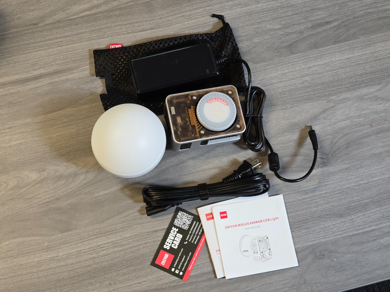 Zhiyun Molus X60 RGB Pro 60W RGB Video Light with Grip Batteries - Portable COB Photography Lighting with APP Control, 15 Scenes for Shooting/Portrait/Filming customer photo 2
