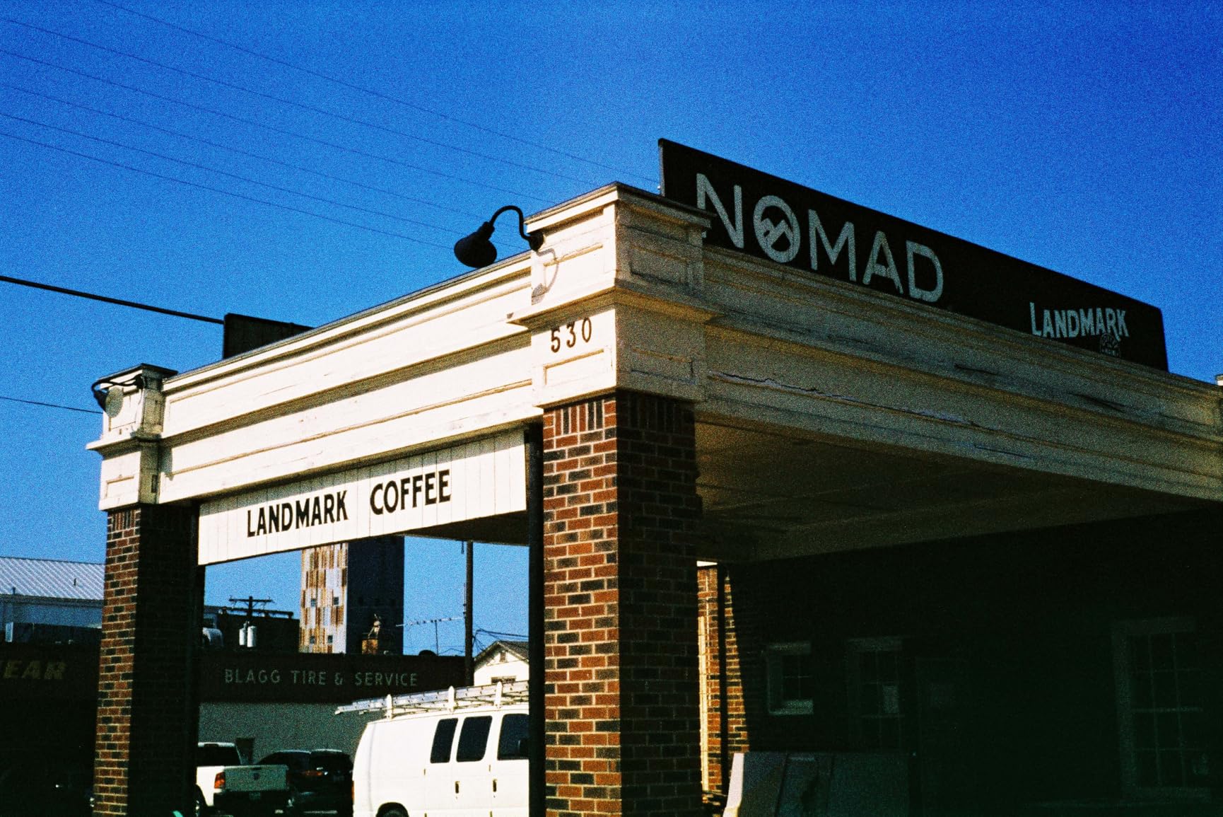 Phoenix ISO 200 C41 Color Negative Film (35mm, 36 Exposures, 1 Roll) customer photo 1