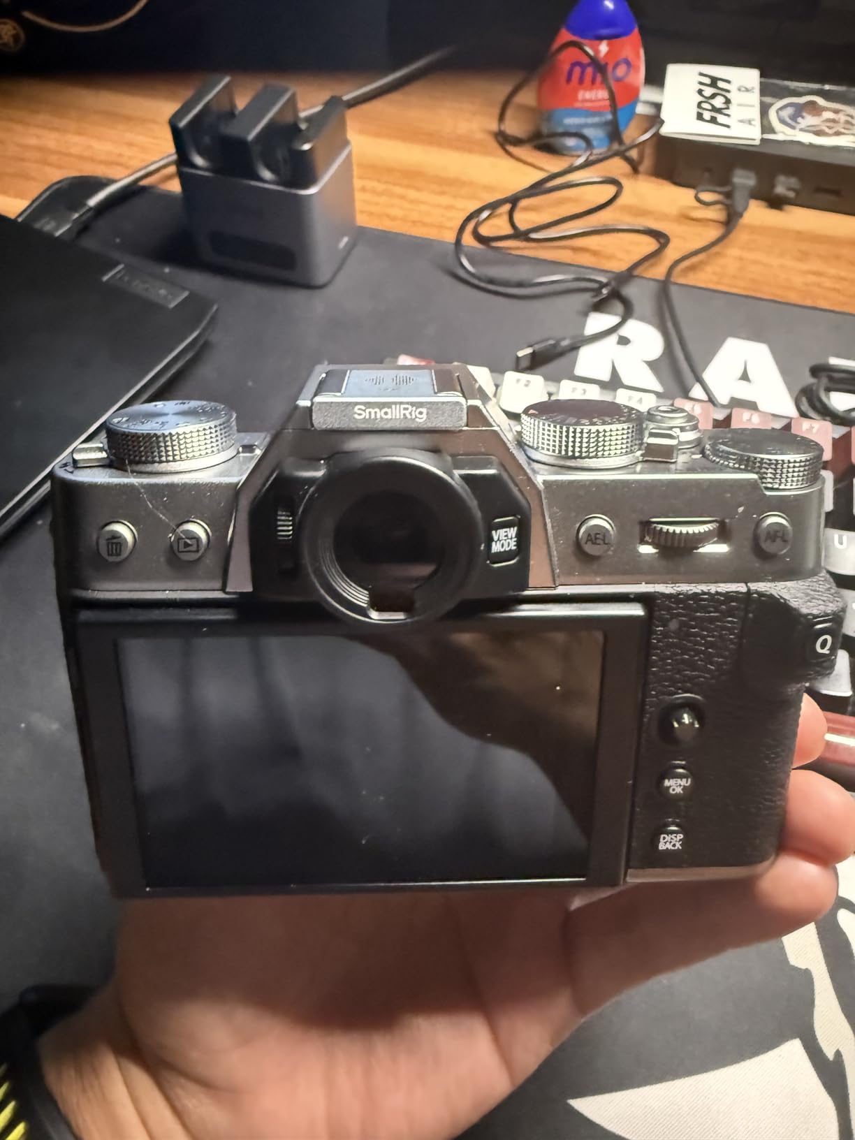 SmallRig Hot Shoe Cover for FUJIFILM X100VI X100V X-E5 X-T4 X-T50 X-T5 X-T30ii X-T3 X-E4 X-S20 X-S10 X-Pro3 X-H2s X-H2 GFX100S GFX100 II GFX50SII, Black customer photo 2