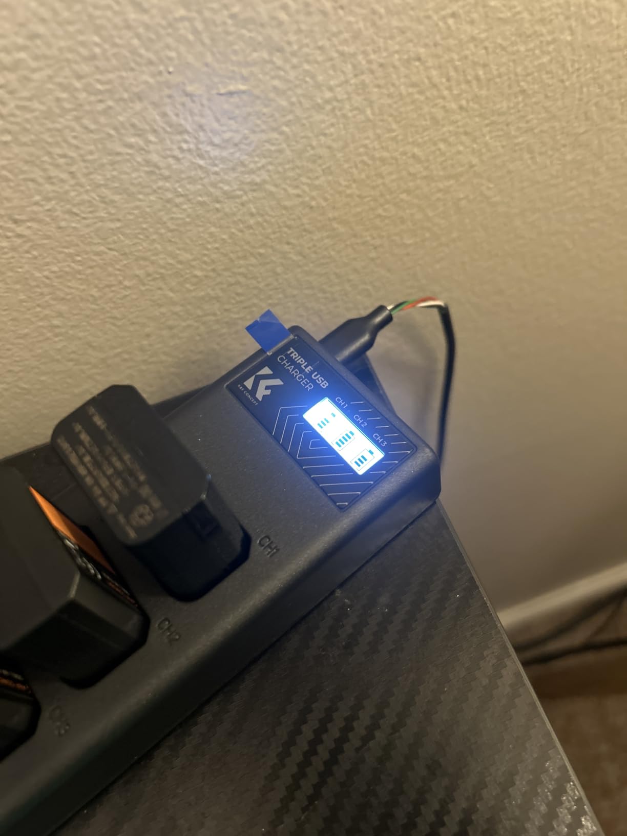 K&F CONCEPT 3-Pack NP-FW50 Battery and Upgraded 3-Slot ZV-E10 Battery Charger Compatible with Sony Alpha A6400 A6000 A6300 A6500 A5000 A5100 A7 A7II A7R A7RII A7S A7SII RX10 II III IV Cameras customer photo 1