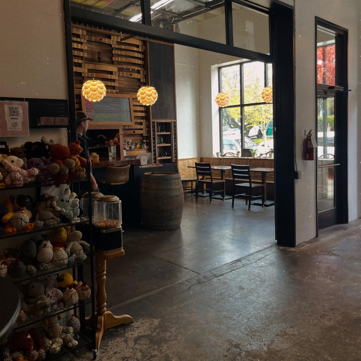 Square Stand for iPad (2nd Generation, USB-C) customer photo 1