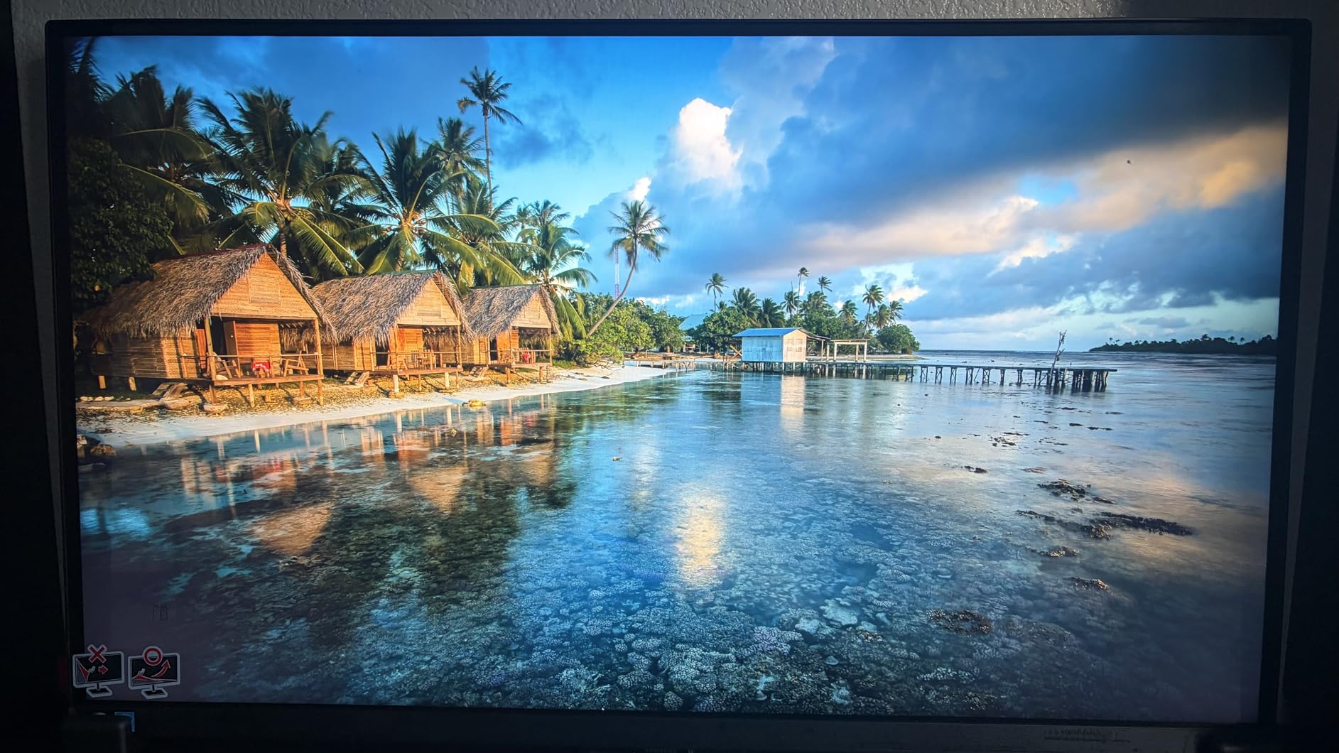 Samsung 27 inch ViewFinity S8 Series 4K UHD High Resolution Computer Monitor, HDR10, USB-C customer photo 1