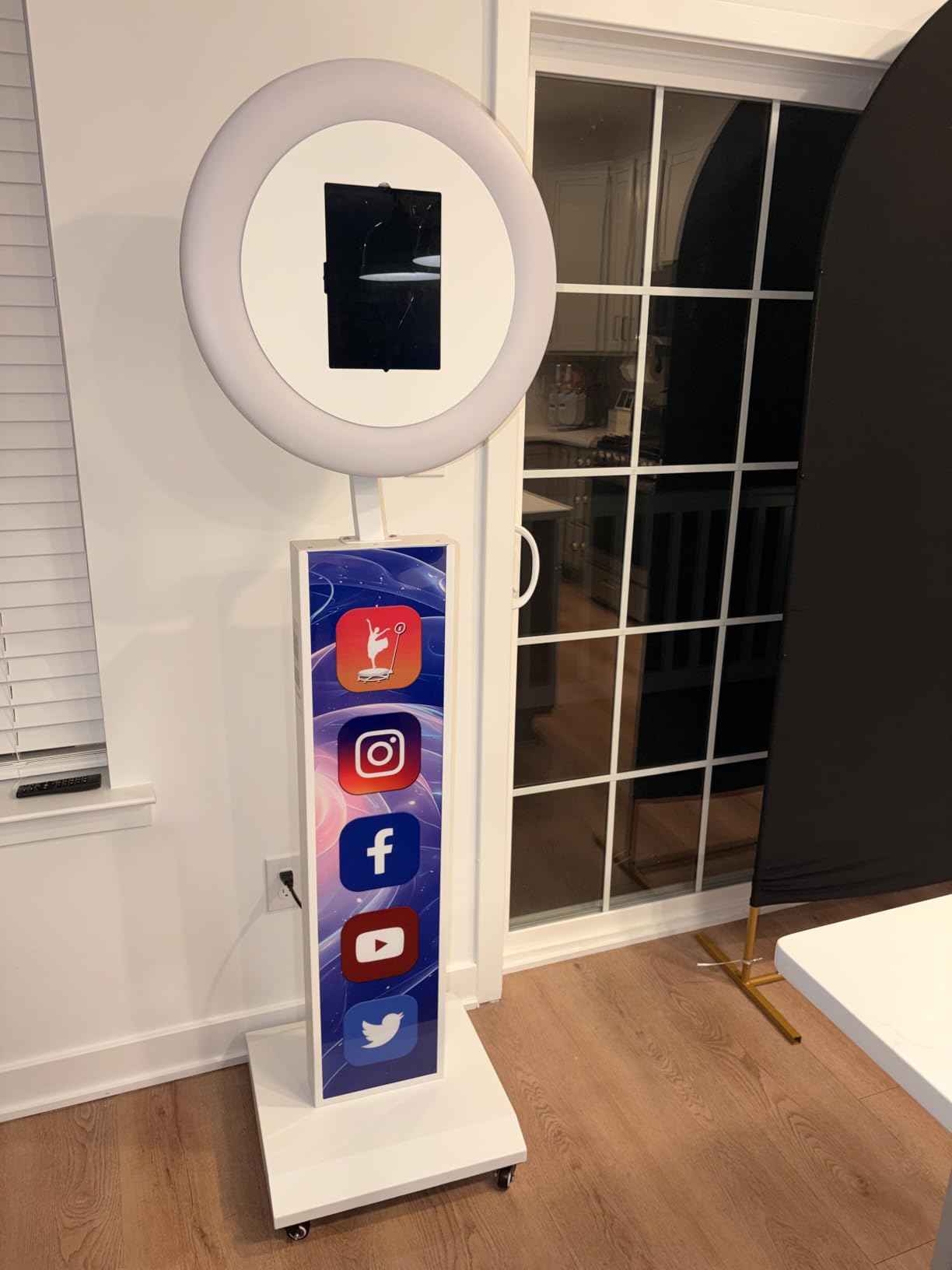 JIYANG Portable Photo Booth Compatible with Any Ipad,Photo Booth Stand Shell with ChackTok PhotoBooth VIP Member and Flight Case,Free Custom Logo,Perfect for Parties,Wedding and Events(White) customer photo 2