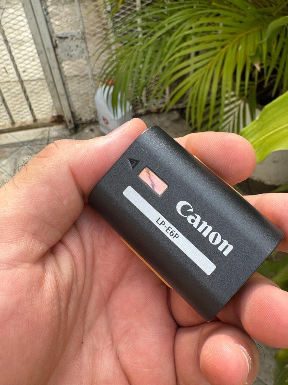 Canon Battery Pack LP-E6P customer photo 1