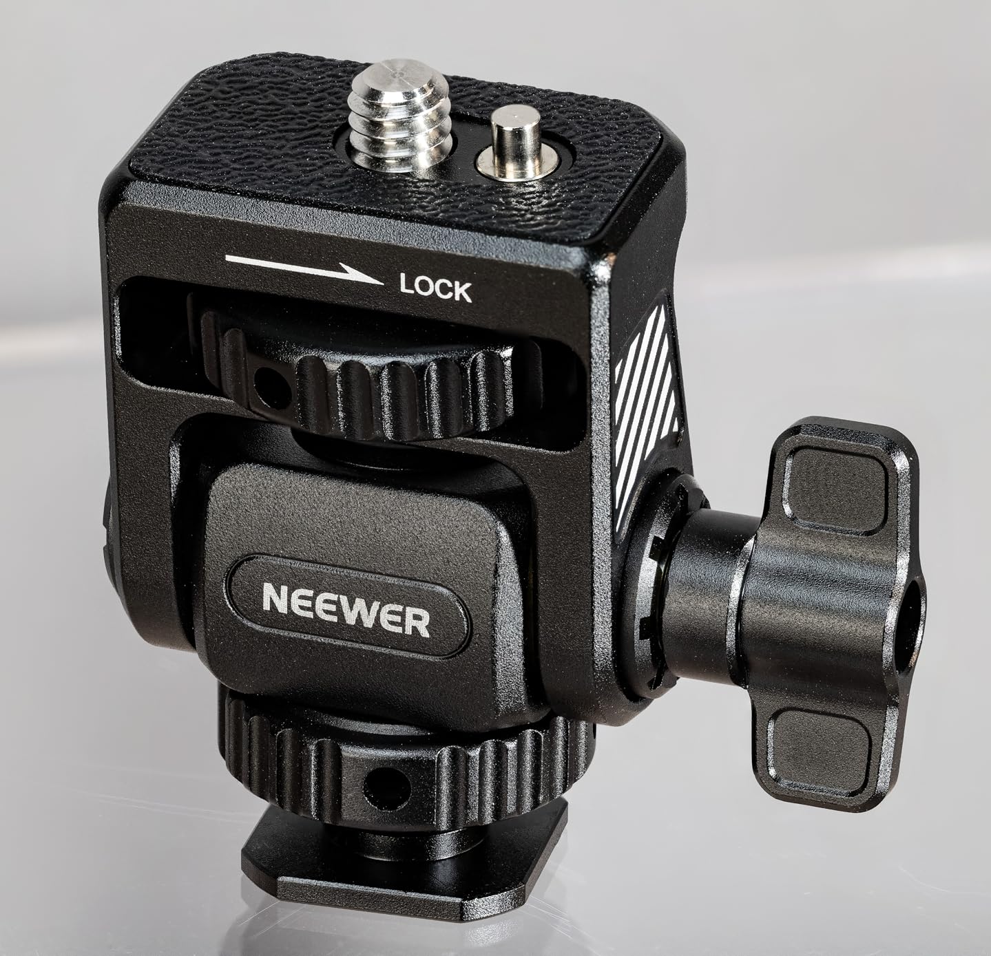 Kate Collapsible Backdrop Audition Backdrop for Headshot Photography,Video Conference,Live Streaming(5'x6.5',1.5x2m,Black/White) customer photo 2