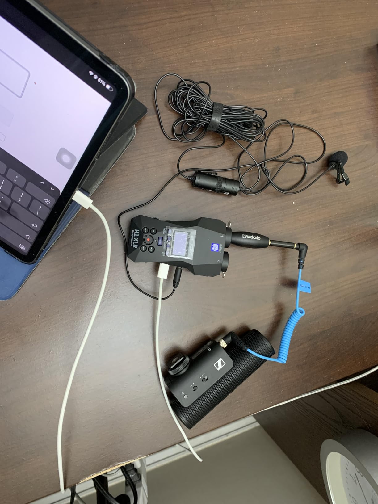 Zoom H1 XLR 2-Channel Recorder for Musicians, Filmmakers & Podcasters with 2 XLR/TRS Locking Inputs, 3.5mm Stereo Mic/Line In, and 32-Bit Float customer photo 1