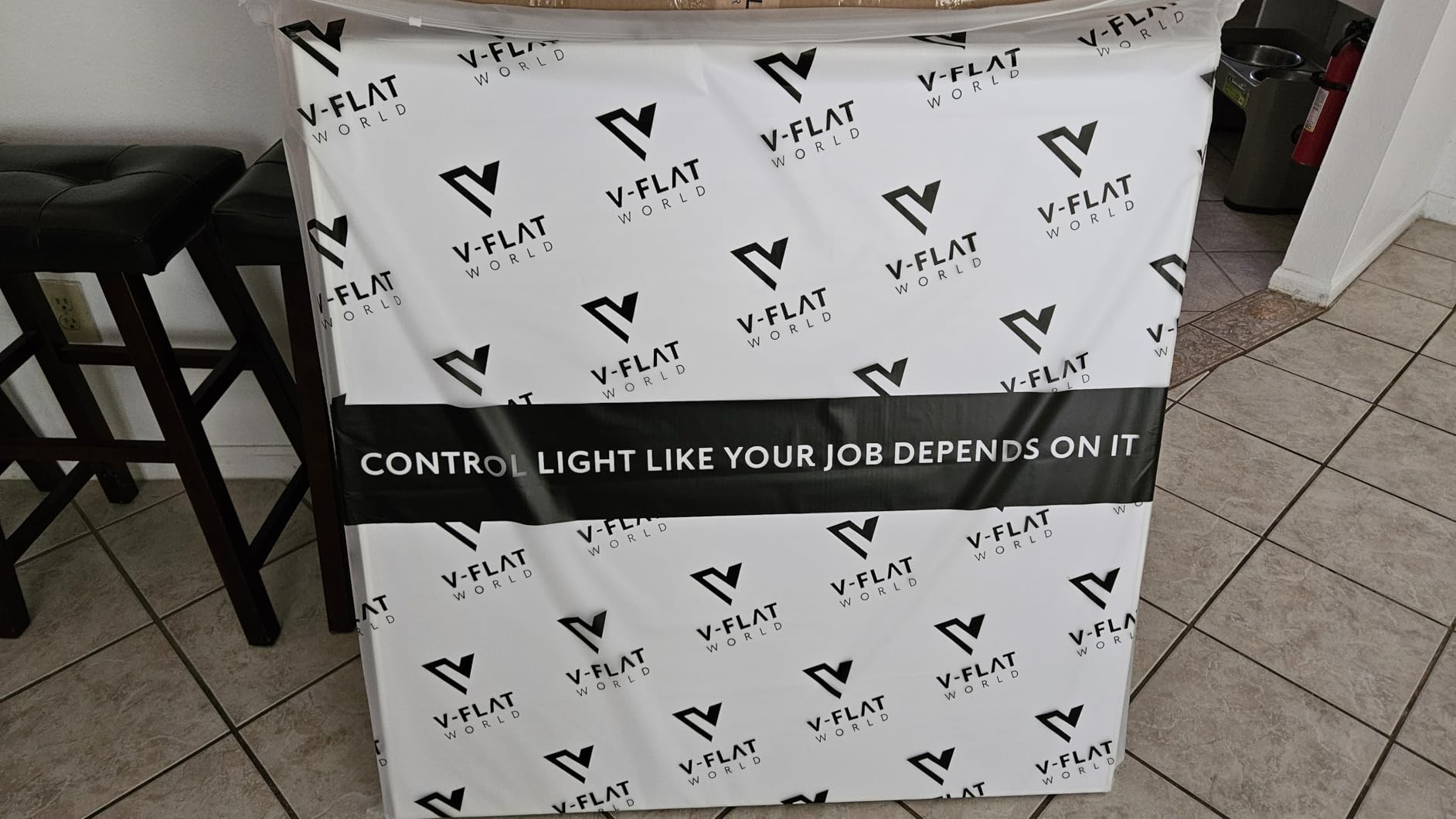 V-FLAT WORLD Foldable V-Flat 2.0 (Improved Design) Light Reflector for Photography - 10-in-1 Portable Photography Reflector, Multi-Use Light Diffuser Panels - Includes Carrying Bag customer photo 1