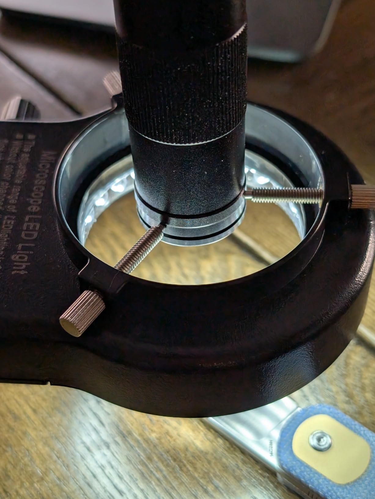 NICE-POWER Digital Microscope Camera, 13MP 1080P HDMI VGA Industrial Video Microscope, 150X Zoom C-Mount Lens, Foldable Stand, LED Ring Light, Soldering Microscopes for Electronics Repair customer photo 2