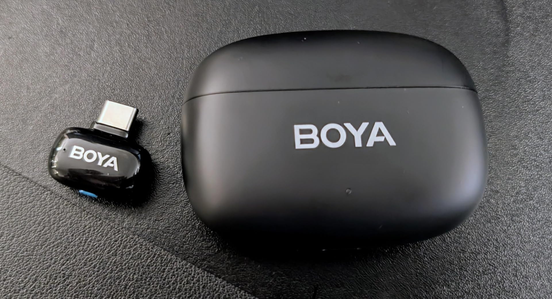 BOYA mini 2 Wireless Lavalier Microphones for iPhone 15/16/17 & Android, AI Noise Cancellation, App Control, 30H Battery Life with Charging Case customer photo 1