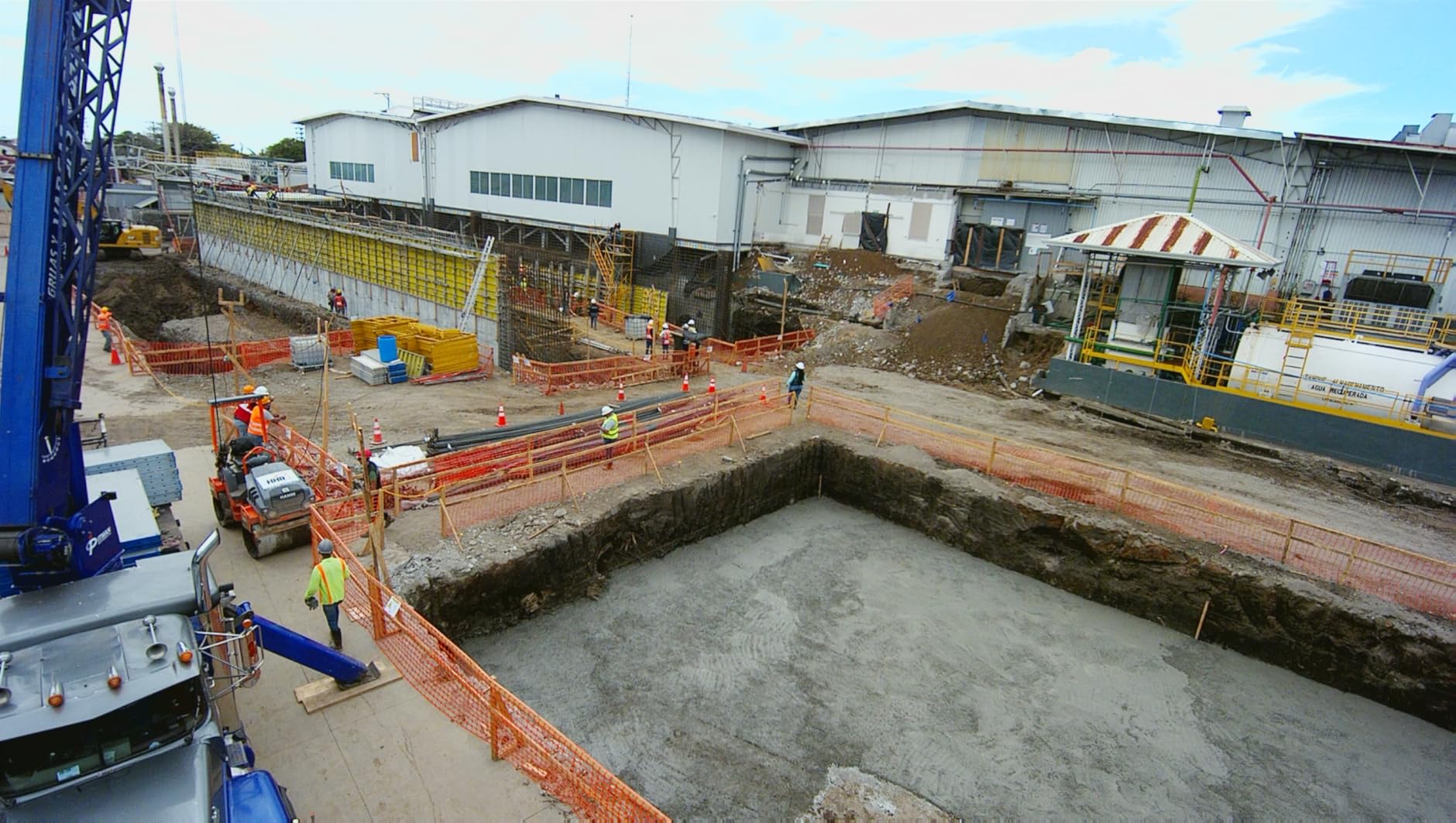 ATLI ATL4500 4K Time Lapse Camera Outdoor Construction Jobsite 8MP Starlight Sensor UHD Resolution Dual Band Wi-Fi App Control Remote Access IP67 Weatherproof Pre-Installed 512GB Memory Card customer photo 1