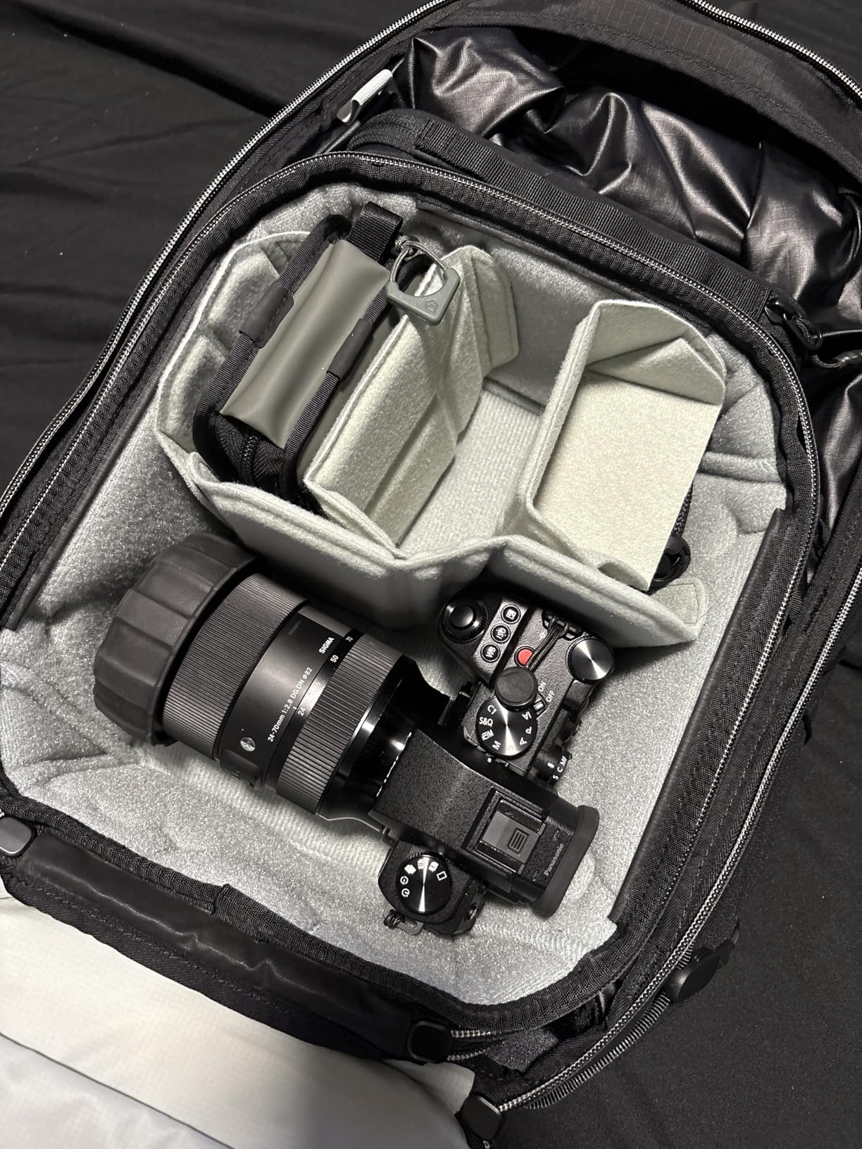 Peak Design Outdoor Backpack 45L, Black, Lightweight Internally-Framed Backpack, Ultra Cinch Roll-Top Design, Ideal for Hikes, Camera Carry and Travel, Versatile Backpack for Men and Women customer photo 1