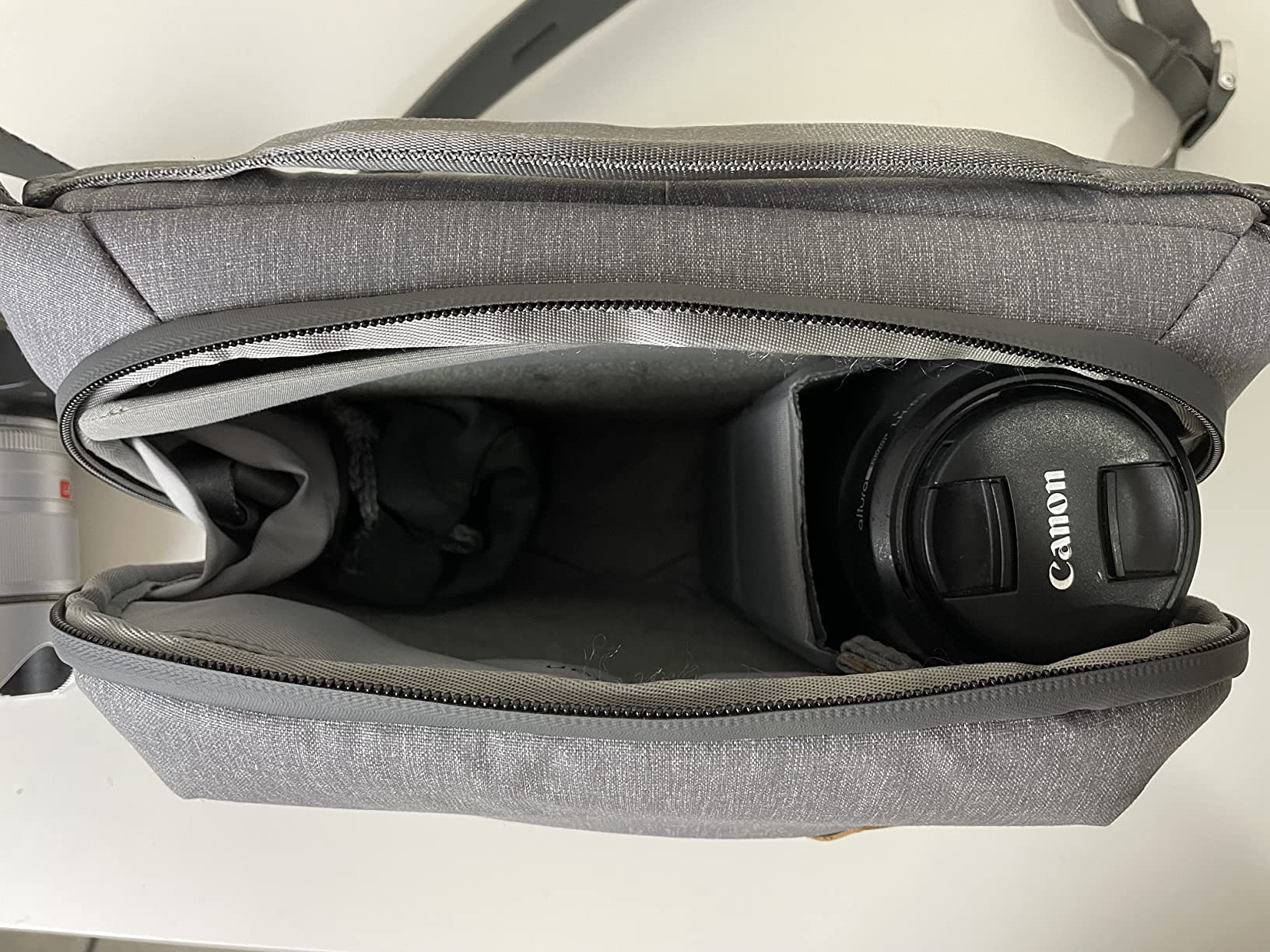 Peak Design Everyday Sling 6L, Kelp, Padded Adjustable Shoulder Strap, FlexFold Dividers customer photo 2