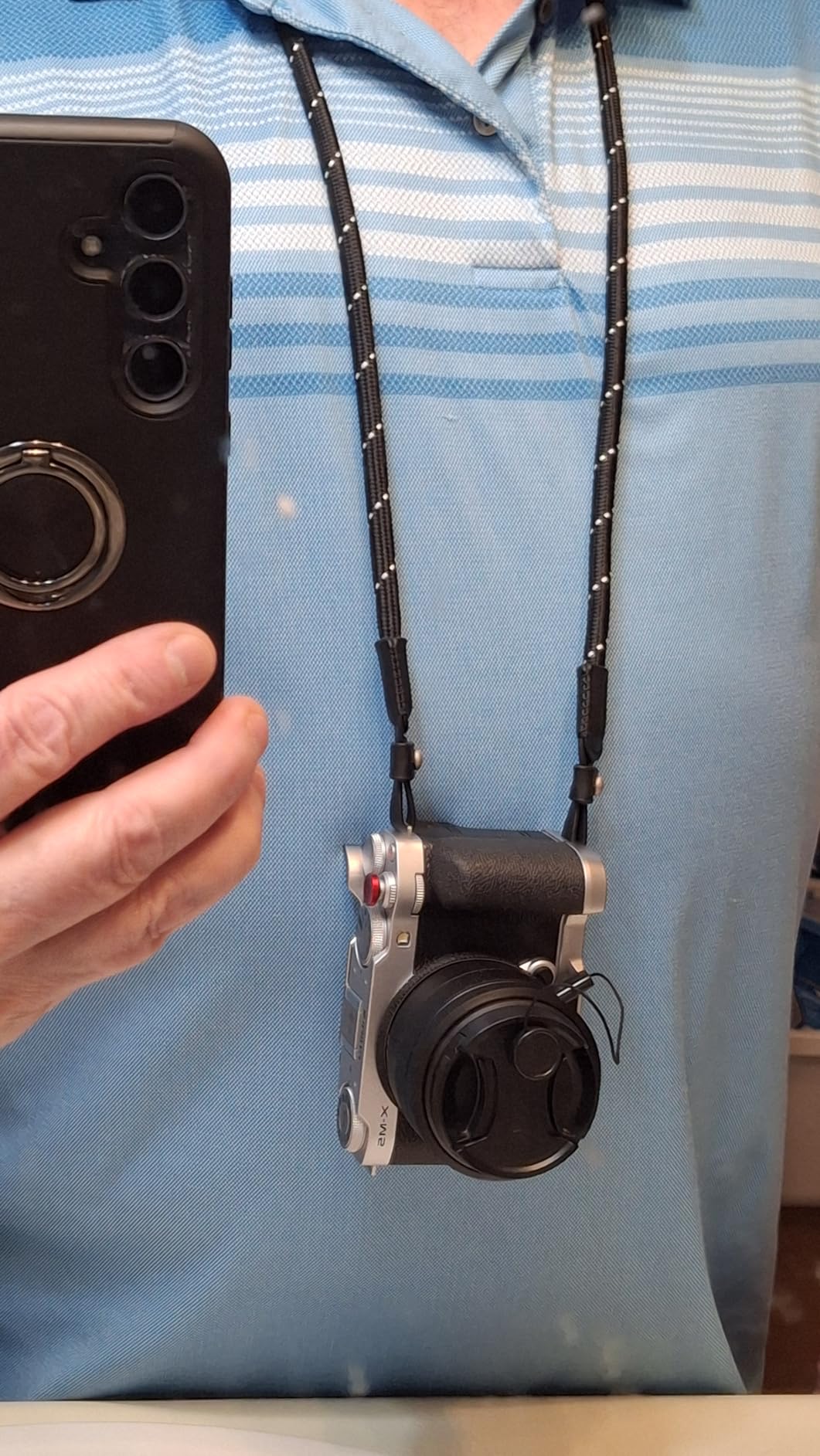 SMALLRIG X-M5 Handgrip L-Shape Grip for FUJIFILM X-M5, Built-in Quick Release Plate for Arca, Lightweight Silicone Side Handle, Includes Windshield with Cold Shoe Adapter (Sliver) - 4875 customer photo 1