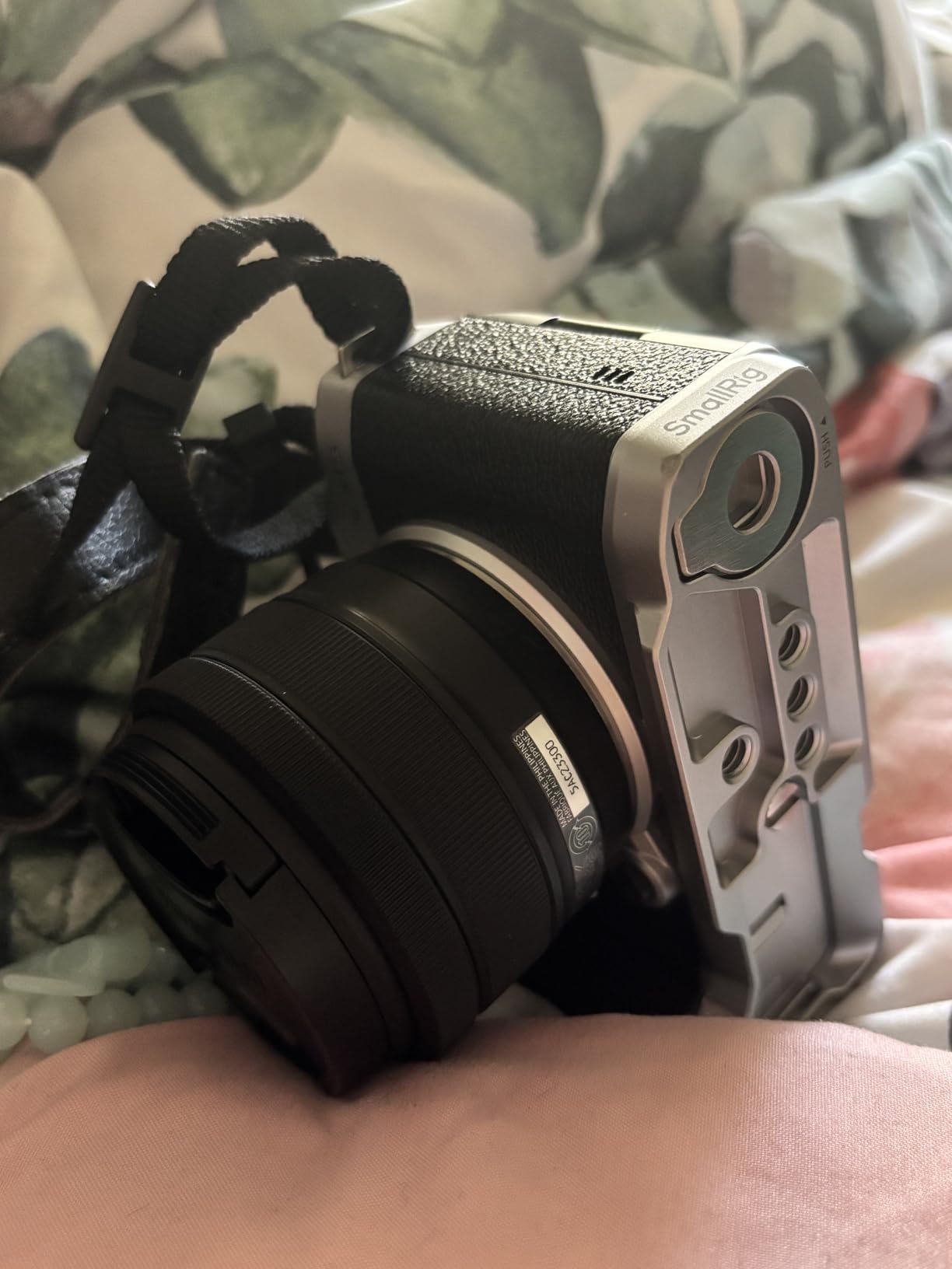 SMALLRIG X-M5 Handgrip L-Shape Grip for FUJIFILM X-M5, Built-in Quick Release Plate for Arca, Lightweight Silicone Side Handle, Includes Windshield with Cold Shoe Adapter (Sliver) - 4875 customer photo 2