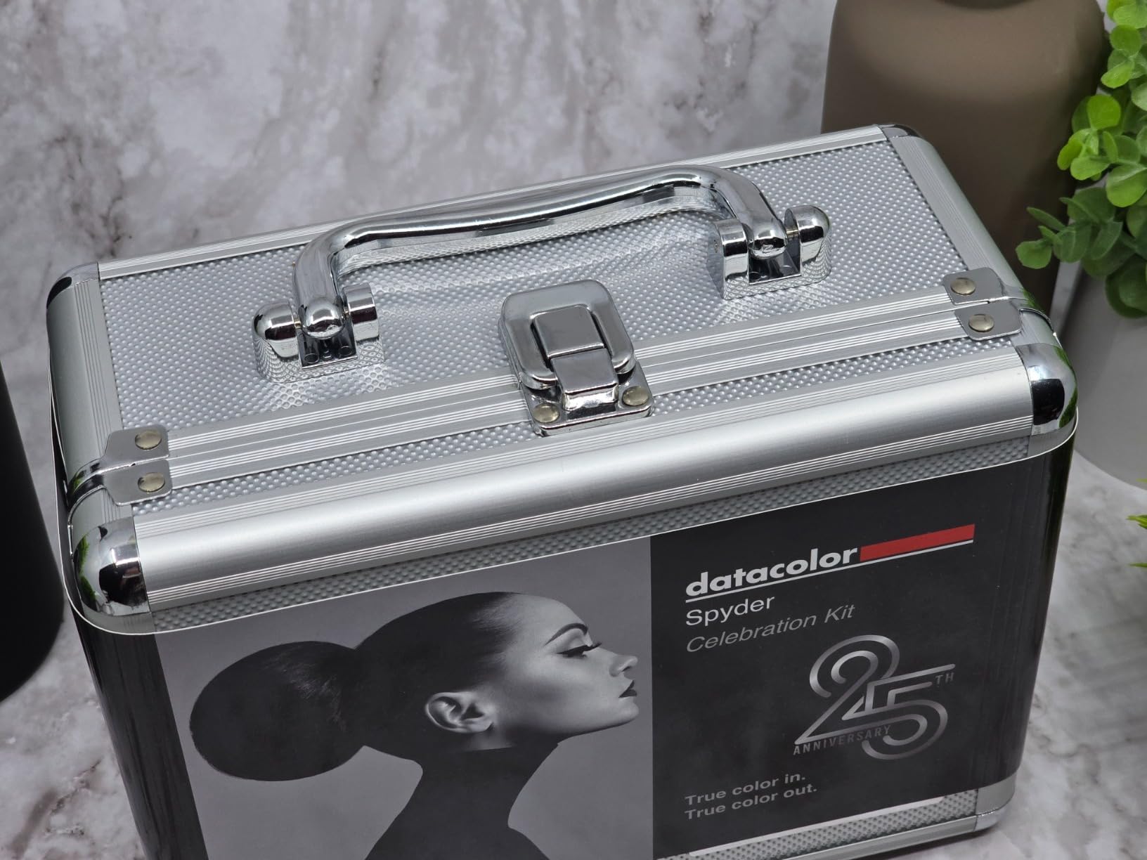 Datacolor Spyder Celebration Kit - Includes Spyder, Spyder Cube, & Spyder Checkr 24, Complete Photo Colour Management from Capture Through Display, Photography Colour Tool Kit customer photo 2