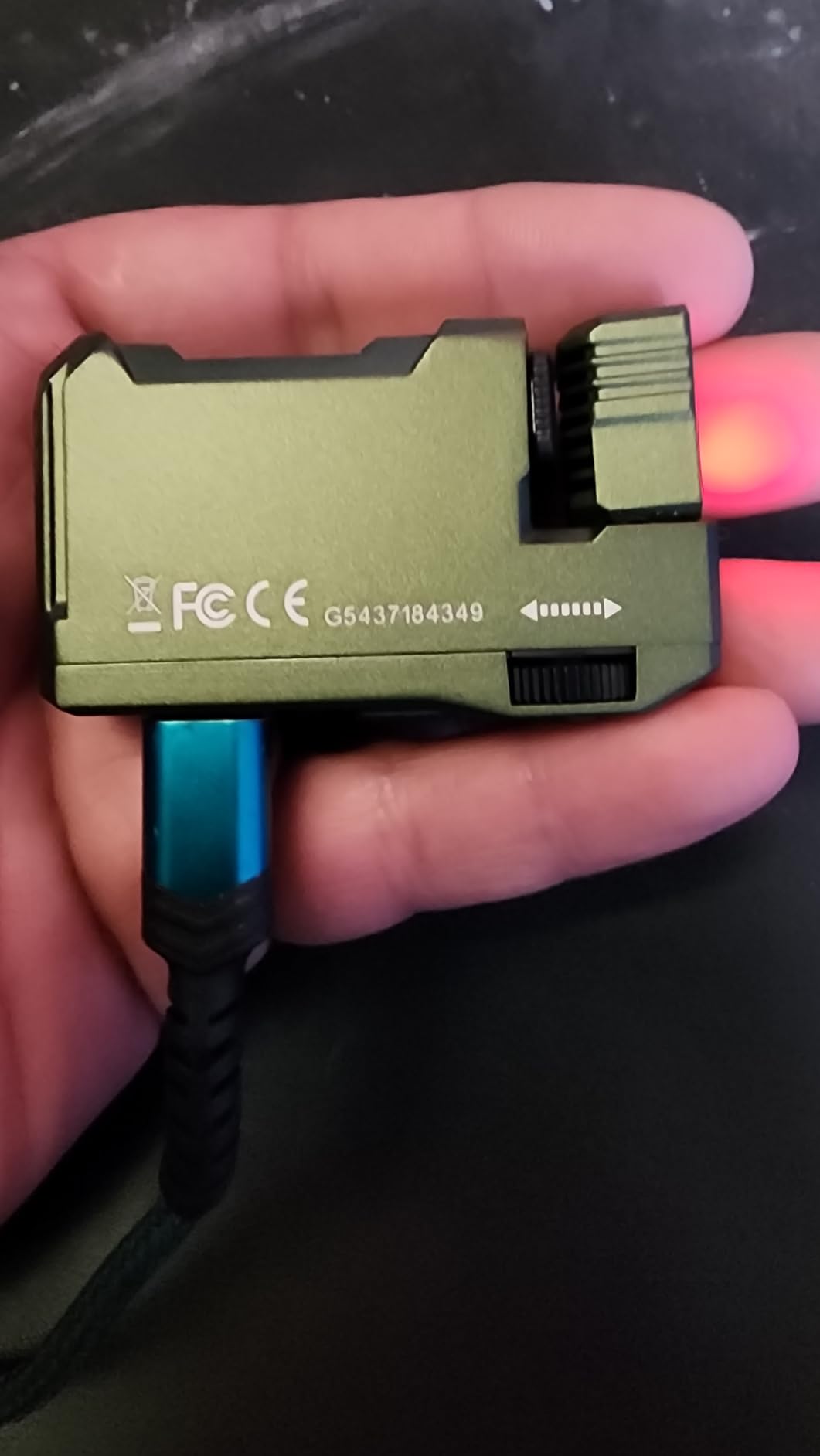 WUBEN G5 Rechargeable EDC Flashlight, 400 Lumens Dual Light Sources Mini Flashlight with RGB Light, Portable Flat Pocket Flashlights, Magnetic Keychain Flashlight for Outdoor Home Emergencies customer photo 1