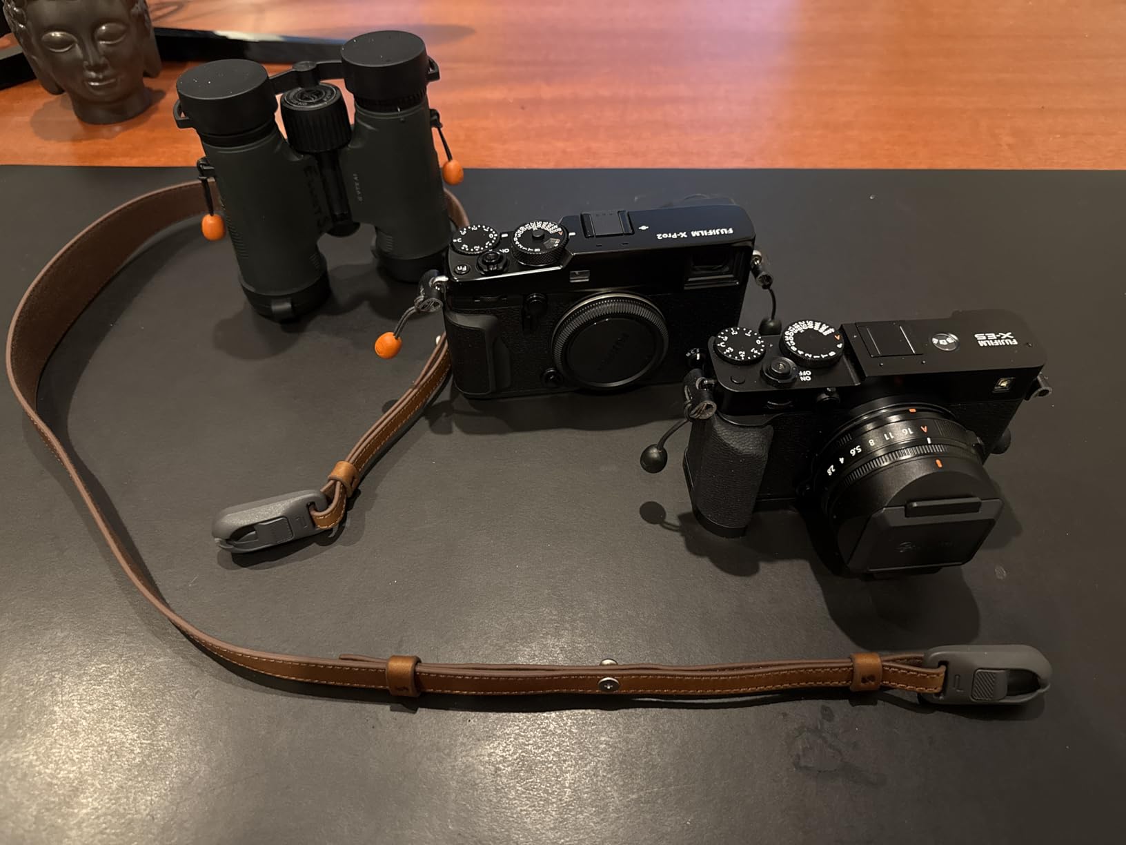 SMALLRIG Universal Leather Camera Neck Shoulder Strap for DSLR, Adjustable 100 to 110cm (39 to 43in), Max Load 10kg (22lb) customer photo 2