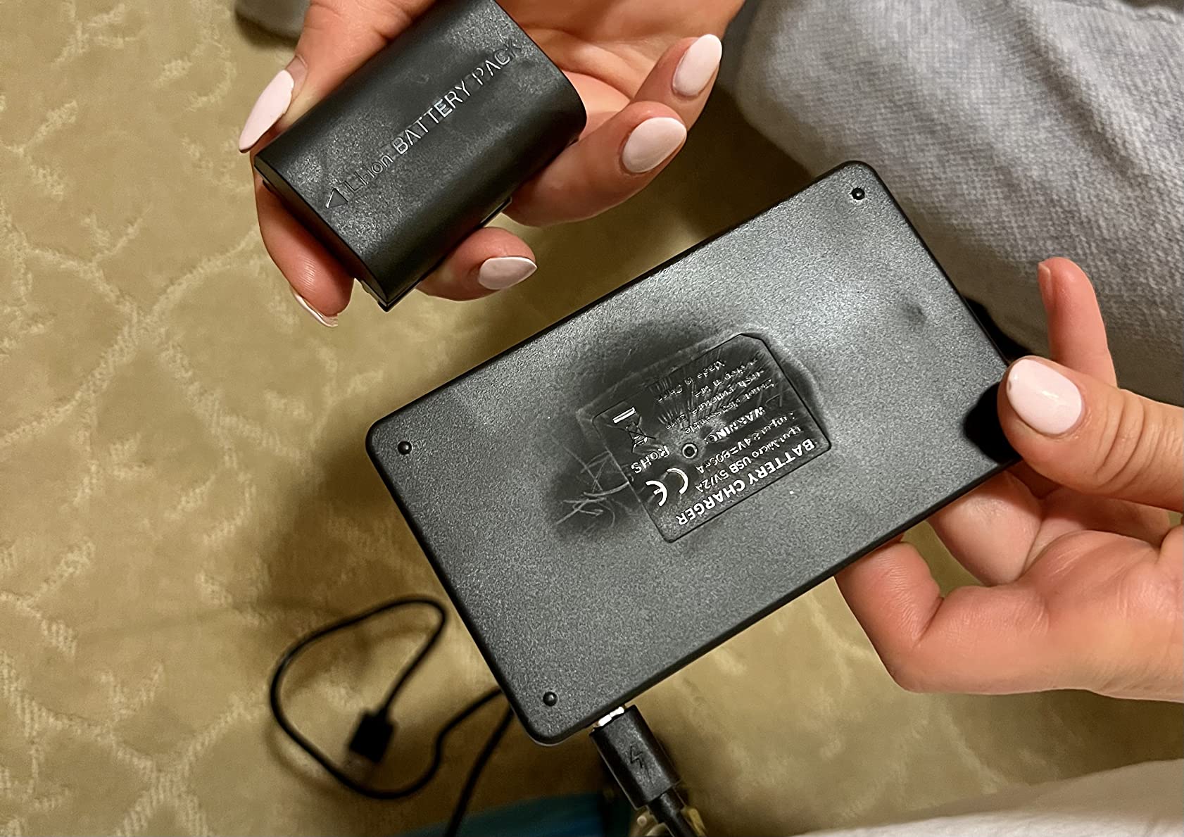 LP LP-E6N LP-E6 Replacement Battery, 2-Pack 2600mAh Battery with USB-C Charging Port Compatible with Canon EOS R R5 R6 90D 80D 70D 60D 60DA 6D 6D Mark II 5D Mark II/III/IV 5DS R 7D 7D Mark II XC15 10 customer photo 1