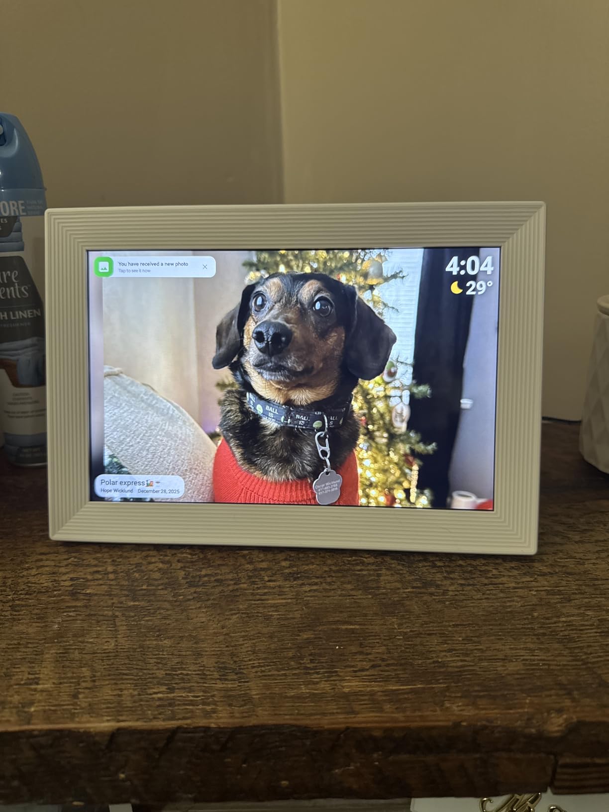 Digital Picture Frame, 10.1 inch Frameo Digital Frame WiFi, 1280 * 800 IPS HD Touchscreen, 32GB Storage, Instant Share Pictures Video, Smart Photo Frame Electronic, Gifts for Mom customer photo 2