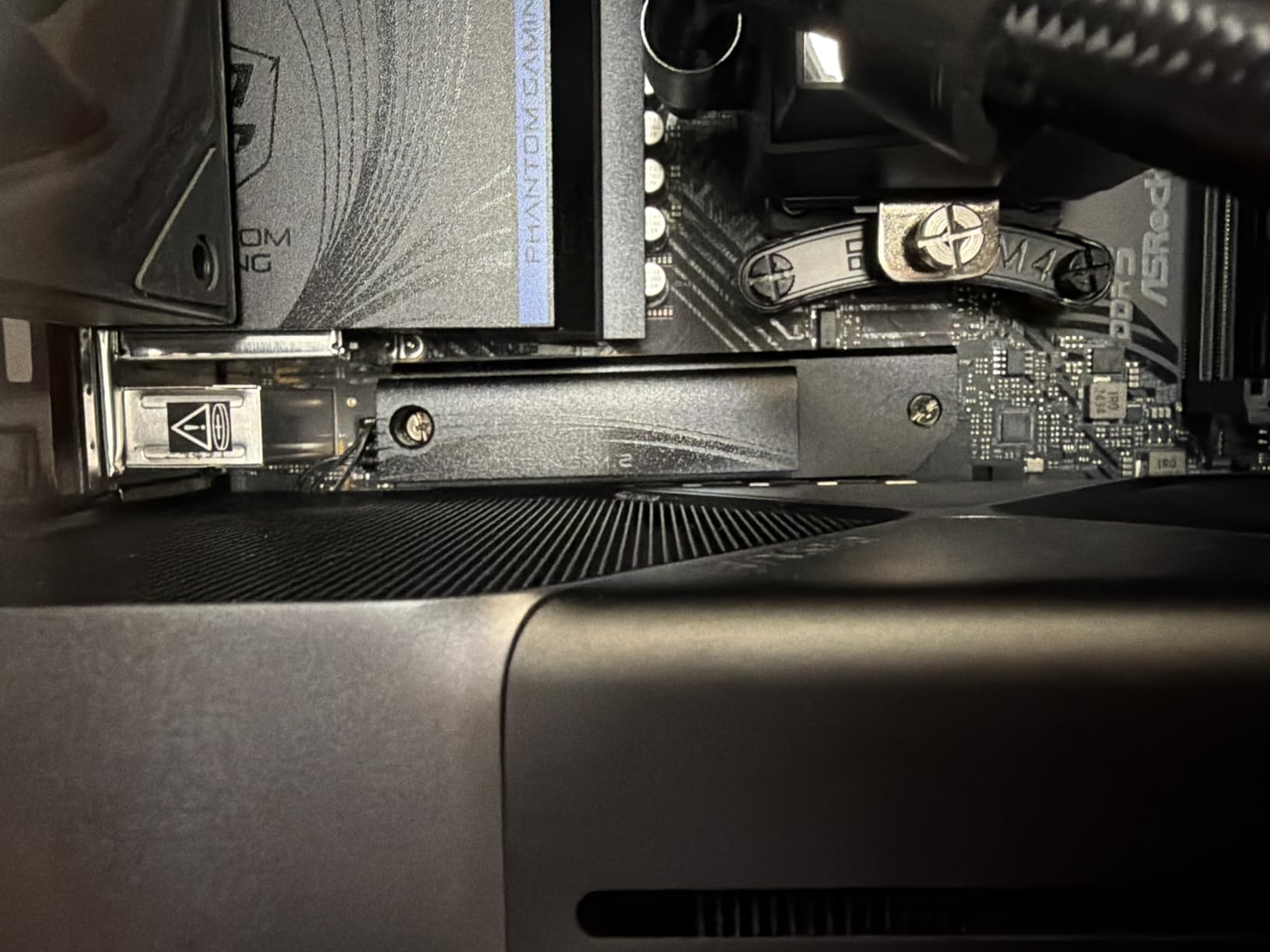 Crucial P310 4TB SSD, PCIe Gen4 NVMe M.2 2280, Up to 7,100MB/s, for Laptop, Desktop (PC), & Handheld Gaming Consoles, Includes Acronis Data Recovery Software, Solid State Drive - CT4000P310SSD801 customer photo 2