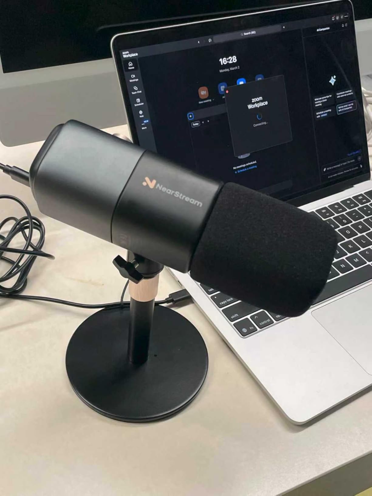 NearStream AM25X Gen2 XLR/USB Condenser Microphone with Noise Canceling/Volume Control/Headphone Jack/Mute, Podcast Microphone for PC/Audio Mixer, Desktop Mic for Stream/Podcast/Gaming/Music Record customer photo 1