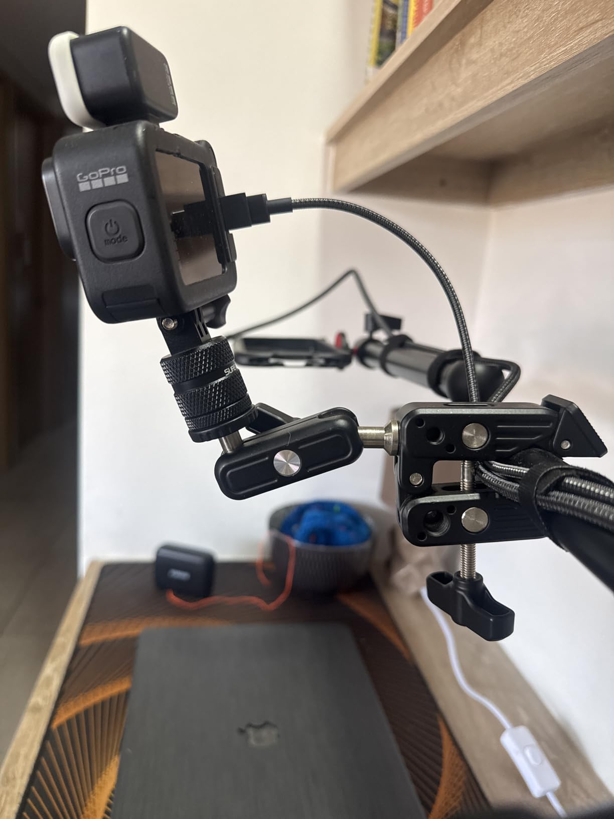 Super Clamp Camera Mount, 360° Dual Ballhead Magic Arm, 1/4