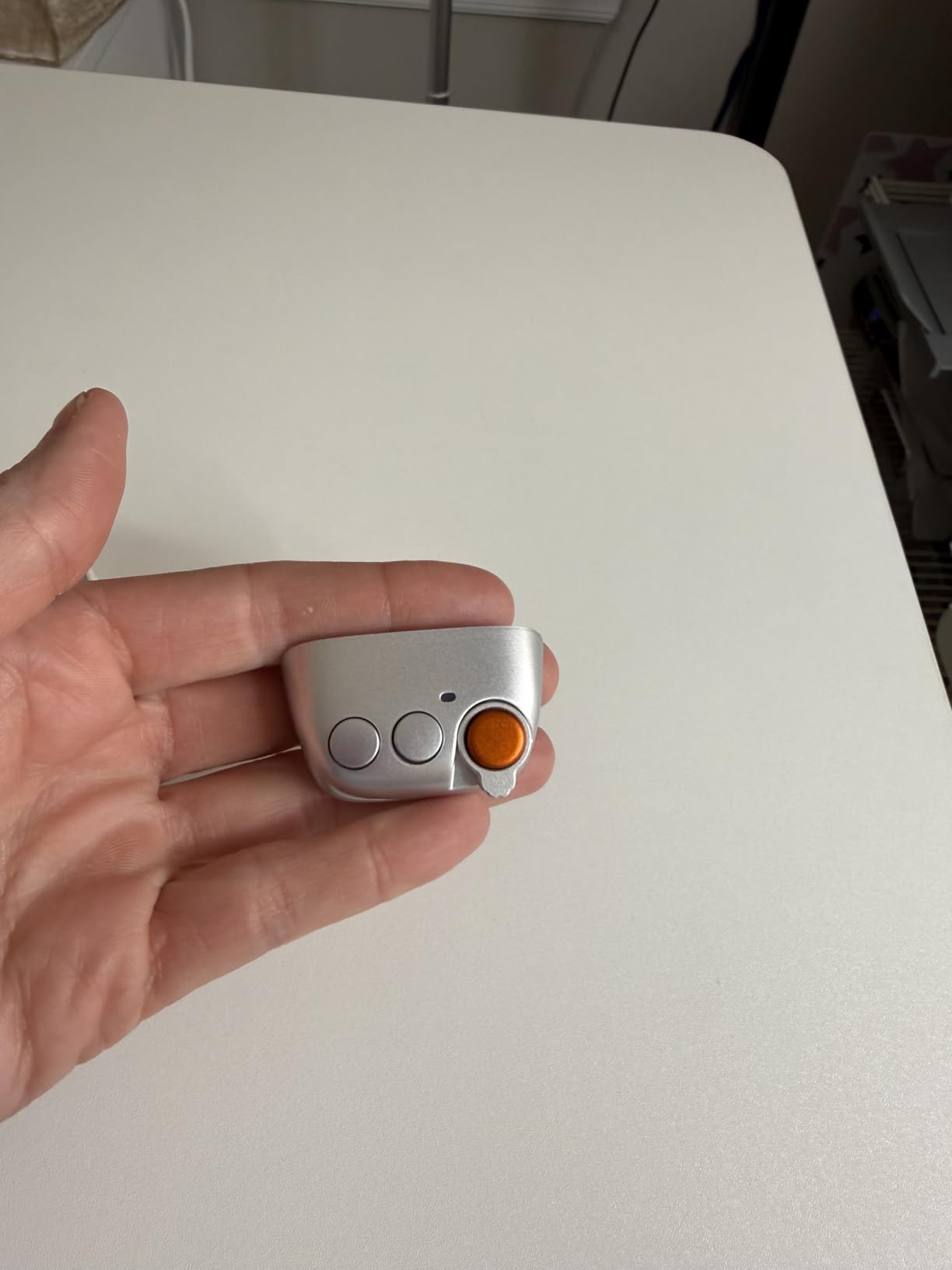 TELESIN Upgraded Magnetic Phone Camera DSLR Style Shutter Grip for iPhone & Android with Anti-Drop Detachable Wireless Shutter Button - 1/4 inch Screw - FunShot Comfort Ergonomic Camera Grip Handle Holder customer photo 2