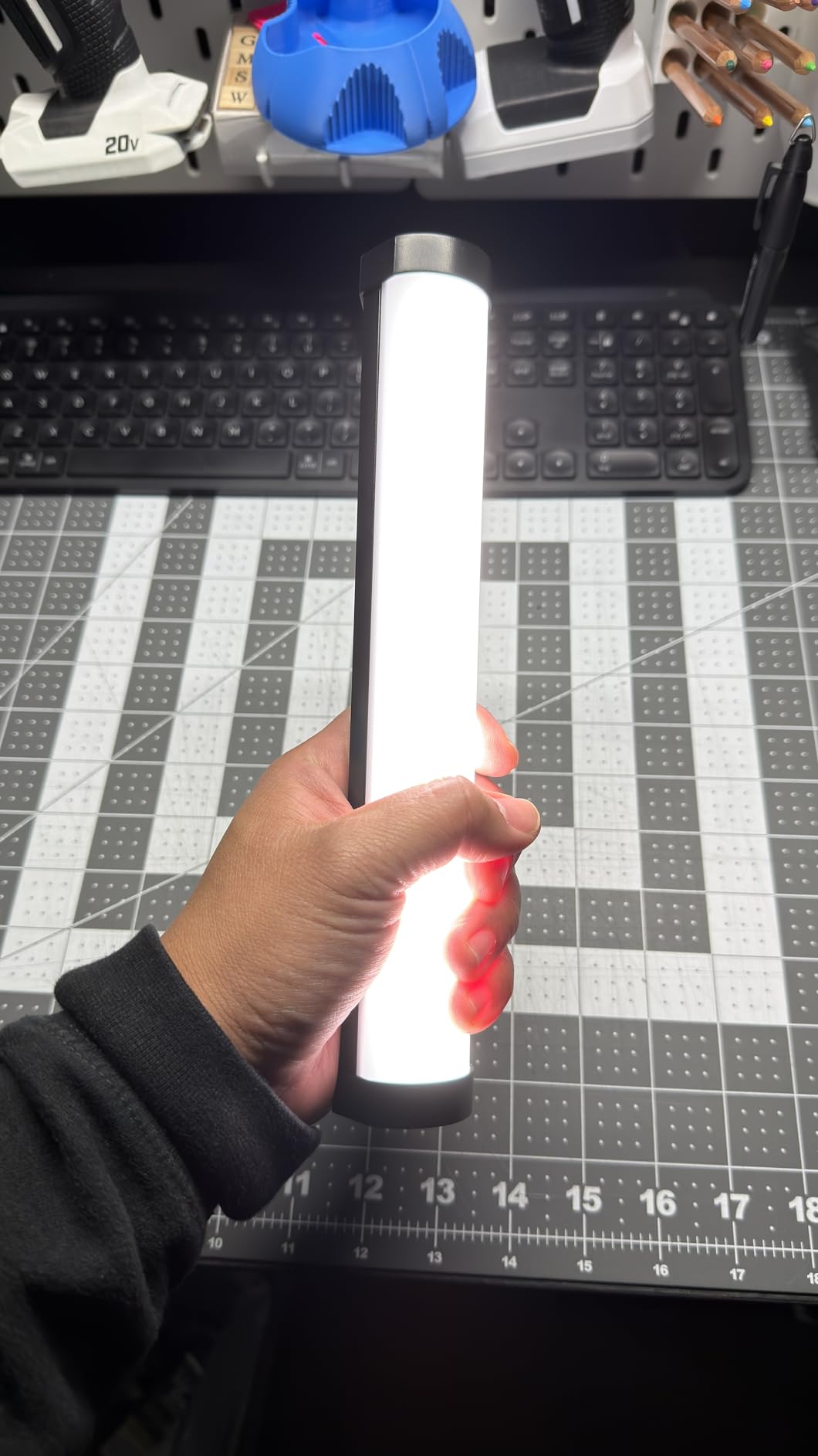 NANLITE PavoTube II 30C LED RGB Tube Smart Wireless Control Portable Handheld Photography Lighting Stick customer photo 1