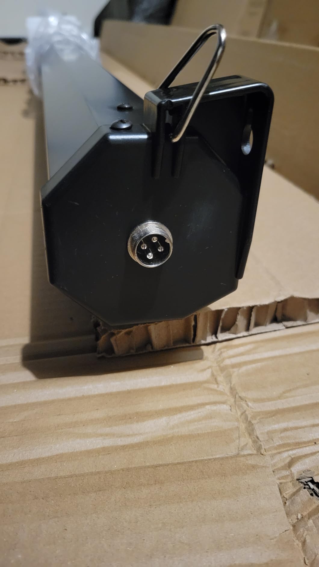 RAUBAY Motorized Pull Down Green Screen - 59.8