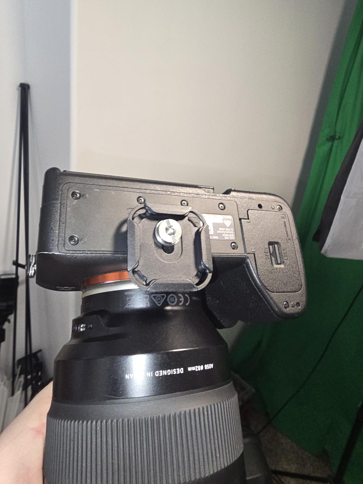ULANZI UKA01 Camera Quick Release Plate, Tripod Mount Adapter Camera Quick Release Kit w 1/4''-3/8