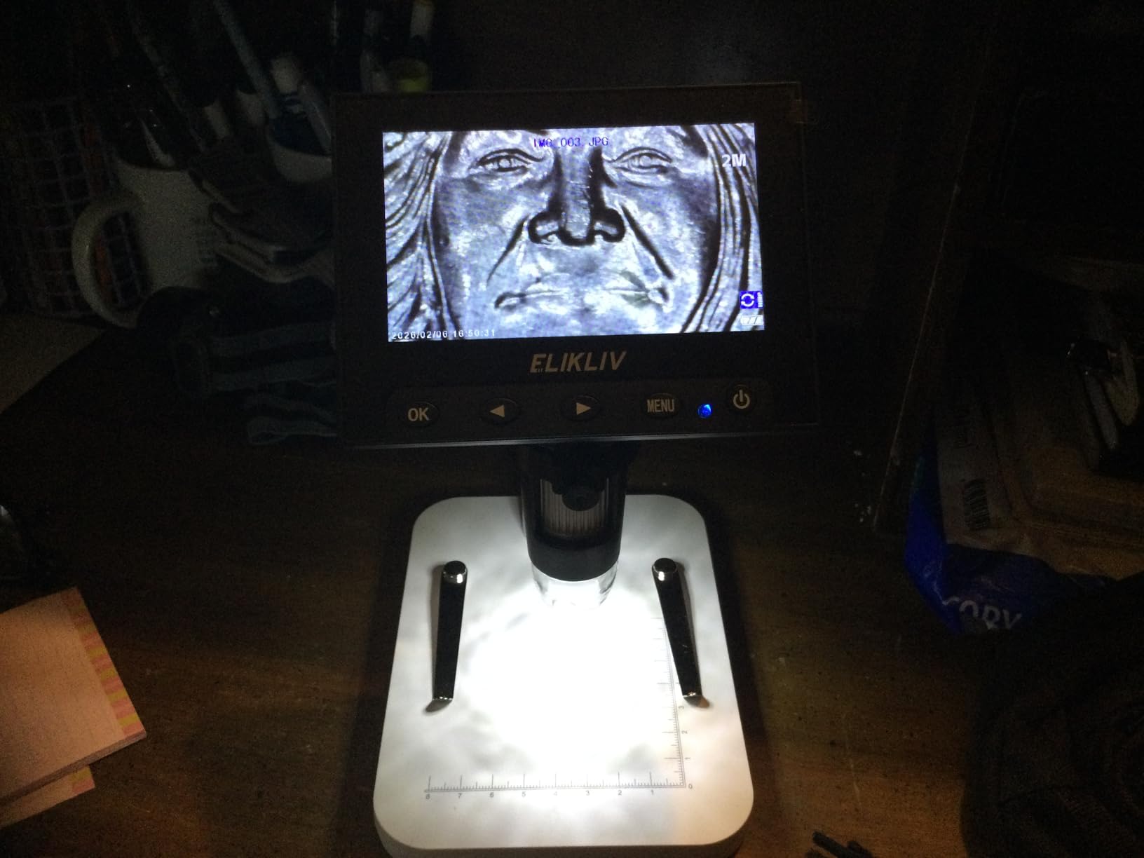 Elikliv EDM4C Coin Microscope with Scale: 4.3