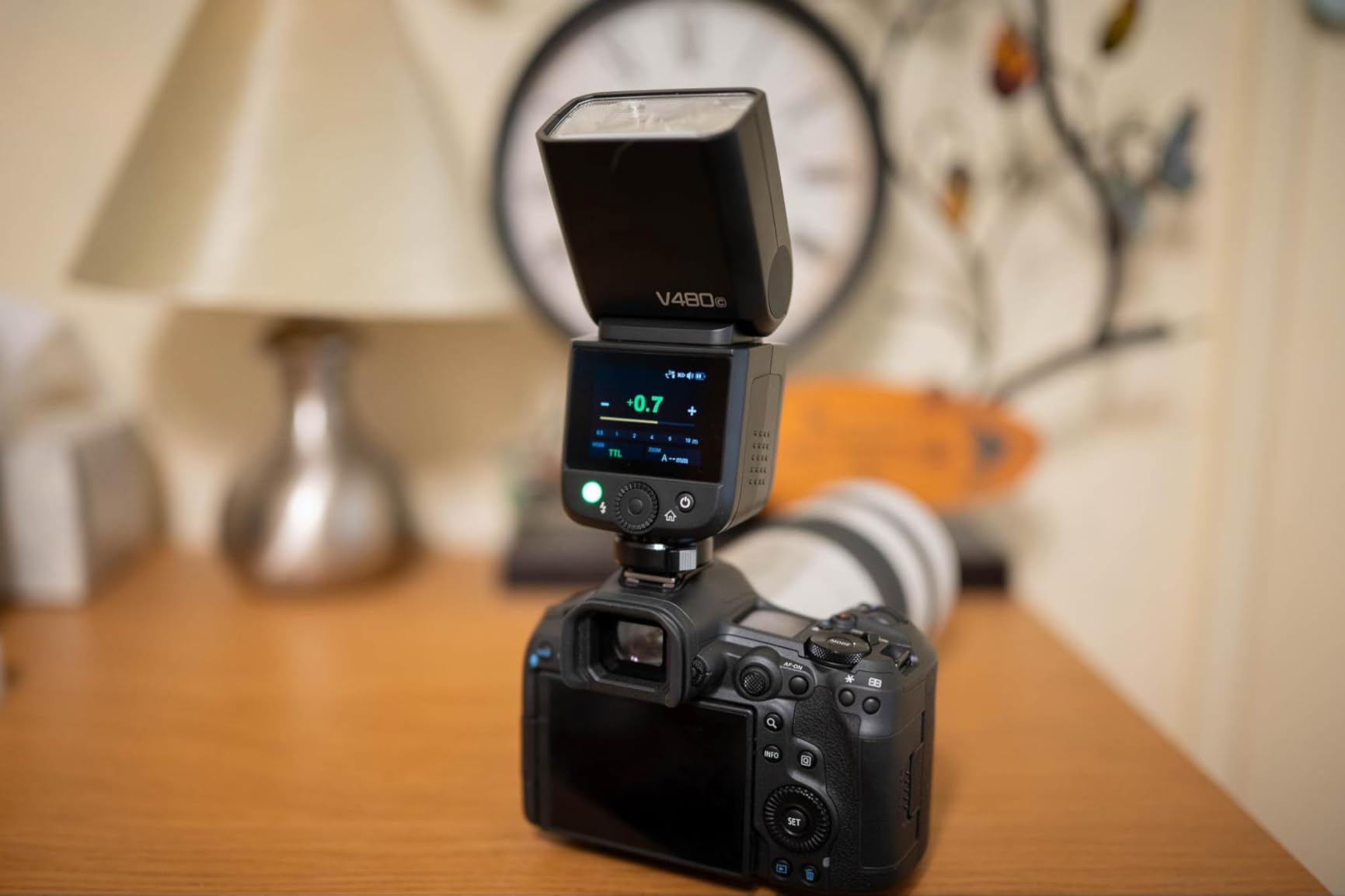 V480-S V480 Flash for Sony, Touchscreen Speedlite, GN50 High Output, USB-C Charging, 1.7s Fast Recycle, 650 Full-Power Flashes, 2.4G Wireless 1/8000s HSS GODOX V480S V480 S TTL Flash Speedlight customer photo 1