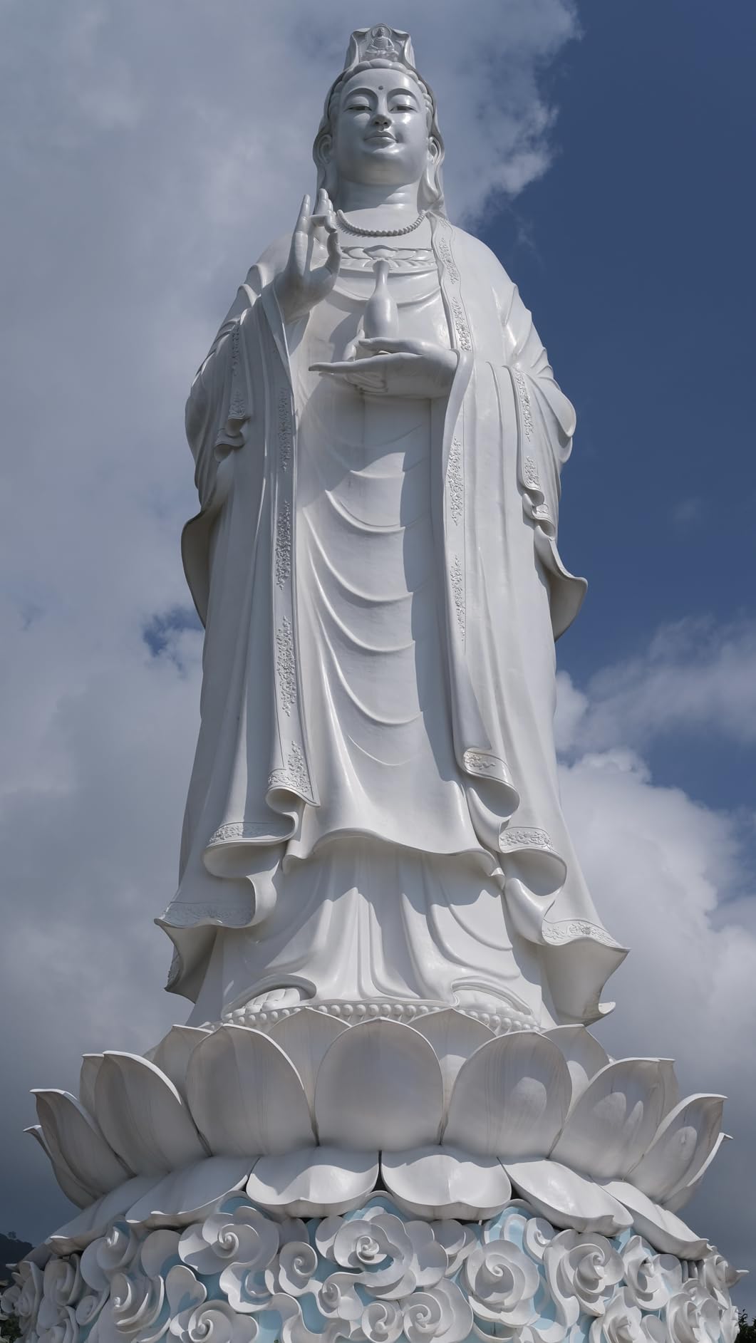 FUJIFILM FUJINON XF23mmF2.8 R WR Lens, Black customer photo 2