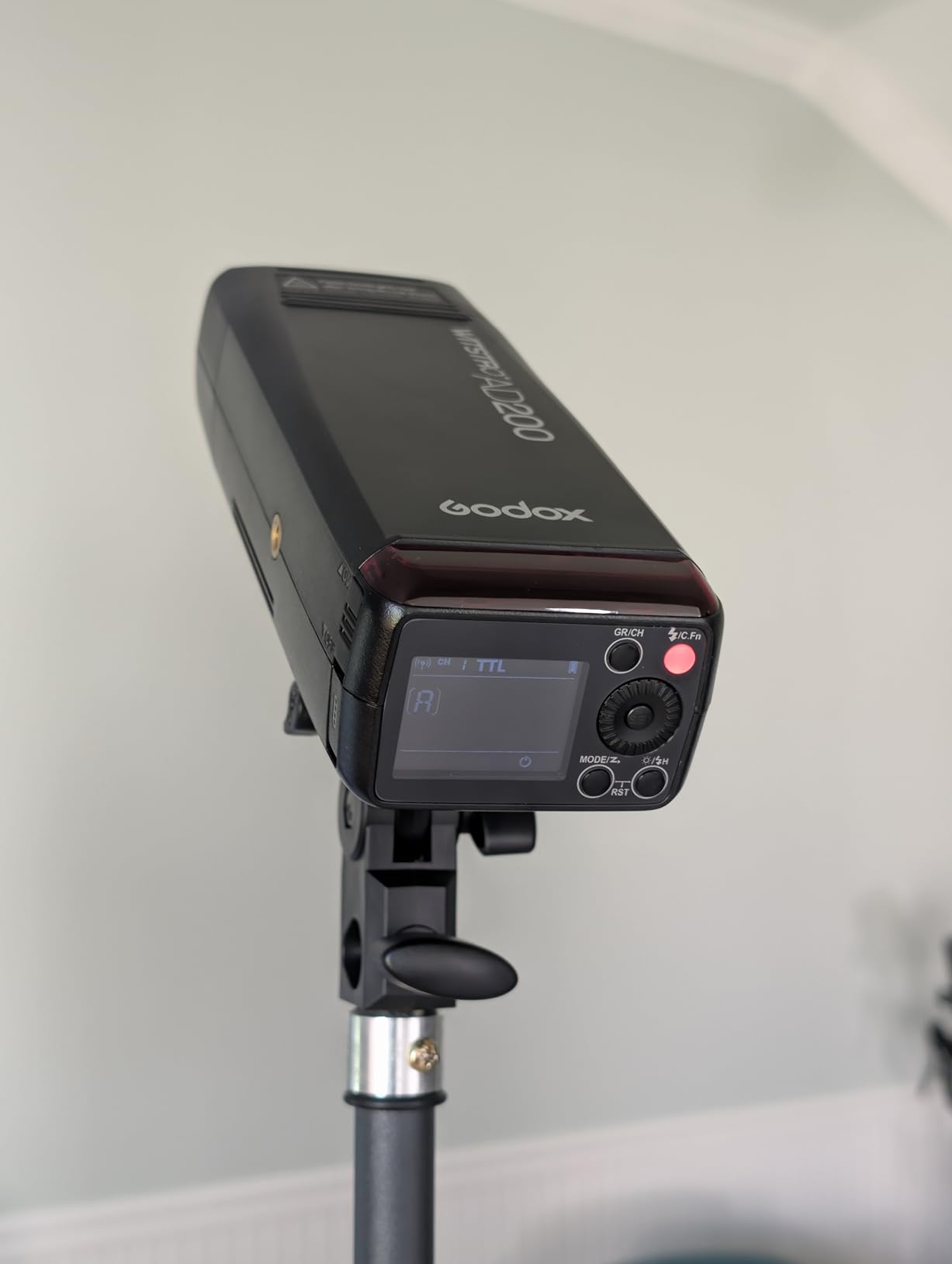 Godox AD200 Strobe Flash, 200W with Bare Bulb Outdoor Speedlite Flash for Beginner Pocket Flash with Carry Bag TTL HSS 1/8000s 2.4G Li-on Battery, 0.01-2.1s Recycling 500 Full Power Flashes Monolight customer photo 1
