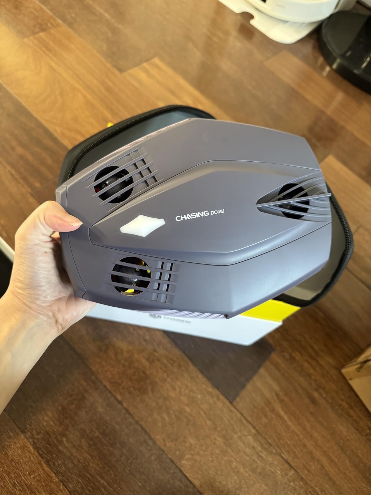 Chasing Dory Underwater Drone - Palm-Sized 1080p Full HD Underwater Drone with Camera for Real Time Viewing, APP Remote Control Purple (Lightpurple) customer photo 1