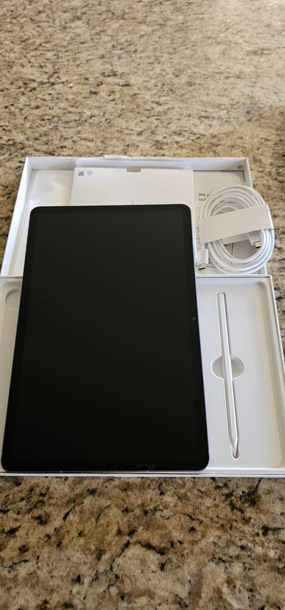 Galaxy Tab S11 512 GB WiFi Android Tablet, Large Display, Durable, Slim, Light, High Performance, Long Battery Life, S Pen for Note-Taking, AI Assist, US Version, Gray customer photo 2