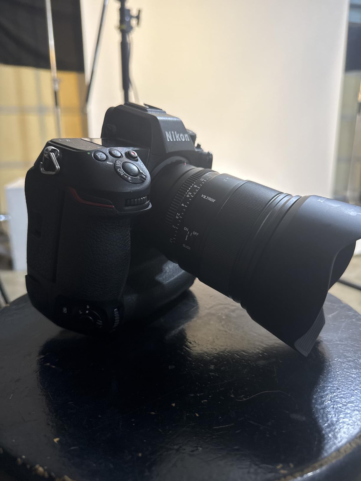 VILTROX AF 135mm F1.8 LAB Full Frame Lens for Nikon Z Mount, 135mm f/1.8 Wide-Angle Fixed-Focus Telephoto Lens with HyperVCM Motor Compatible with Nikon Camera Z5II Z6III Z9 Z8 Z50 II ZFC customer photo 1