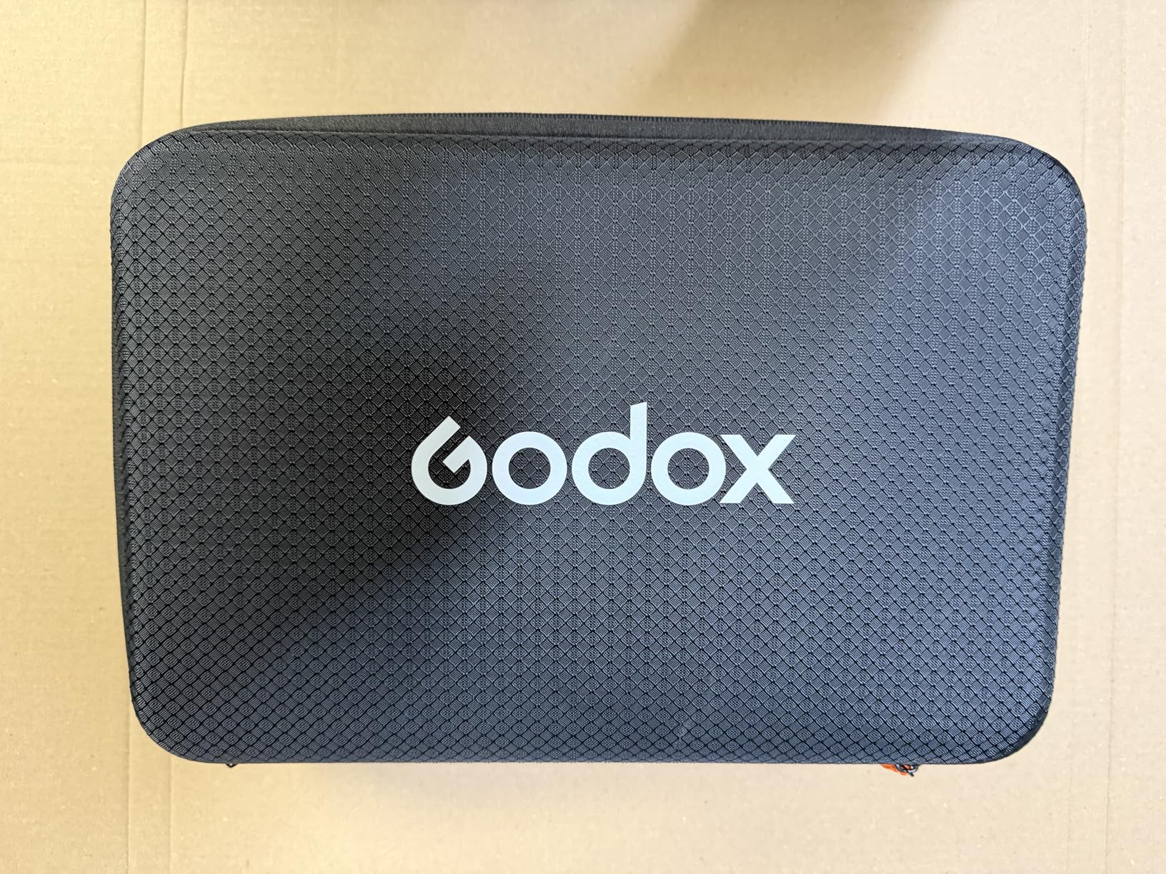 Godox AD400 Pro II AD400Pro II Outdoor Flash Strobe, 400Ws 2.4G TTL 1/8000 HSS Monolight, 0.01-1s Recycle, 30W Modeling Lamp, GODOX AD400ProII AD 400 Pro II with Rechargeable Battery & Bowens Mount customer photo 1