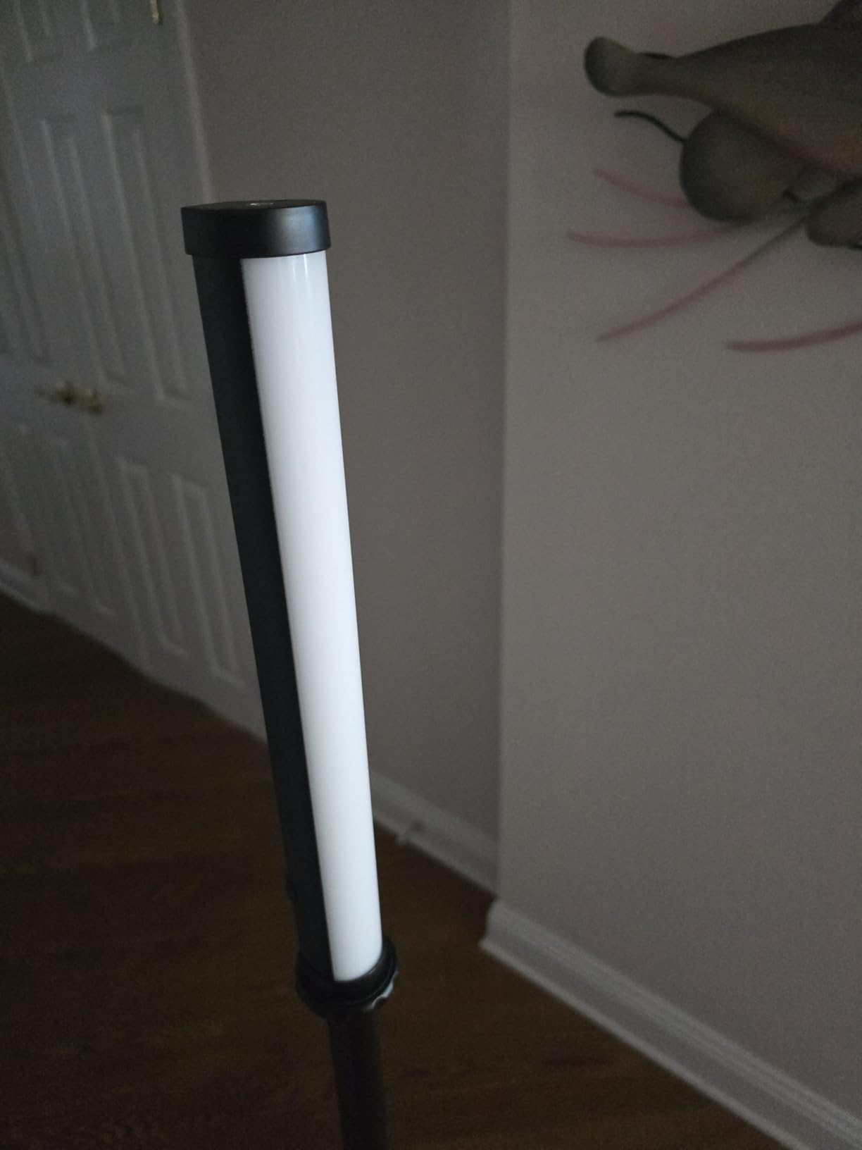 PHOTOOLEX RGB Tube Light, 5200mAh Magnetic Handheld Light Stick, 360°Full Color LED Video Lighting Wand, 2500K-9900K, 21 Scenes, CRI 96+, for Studio Photography Vlog Recording Streaming customer photo 1