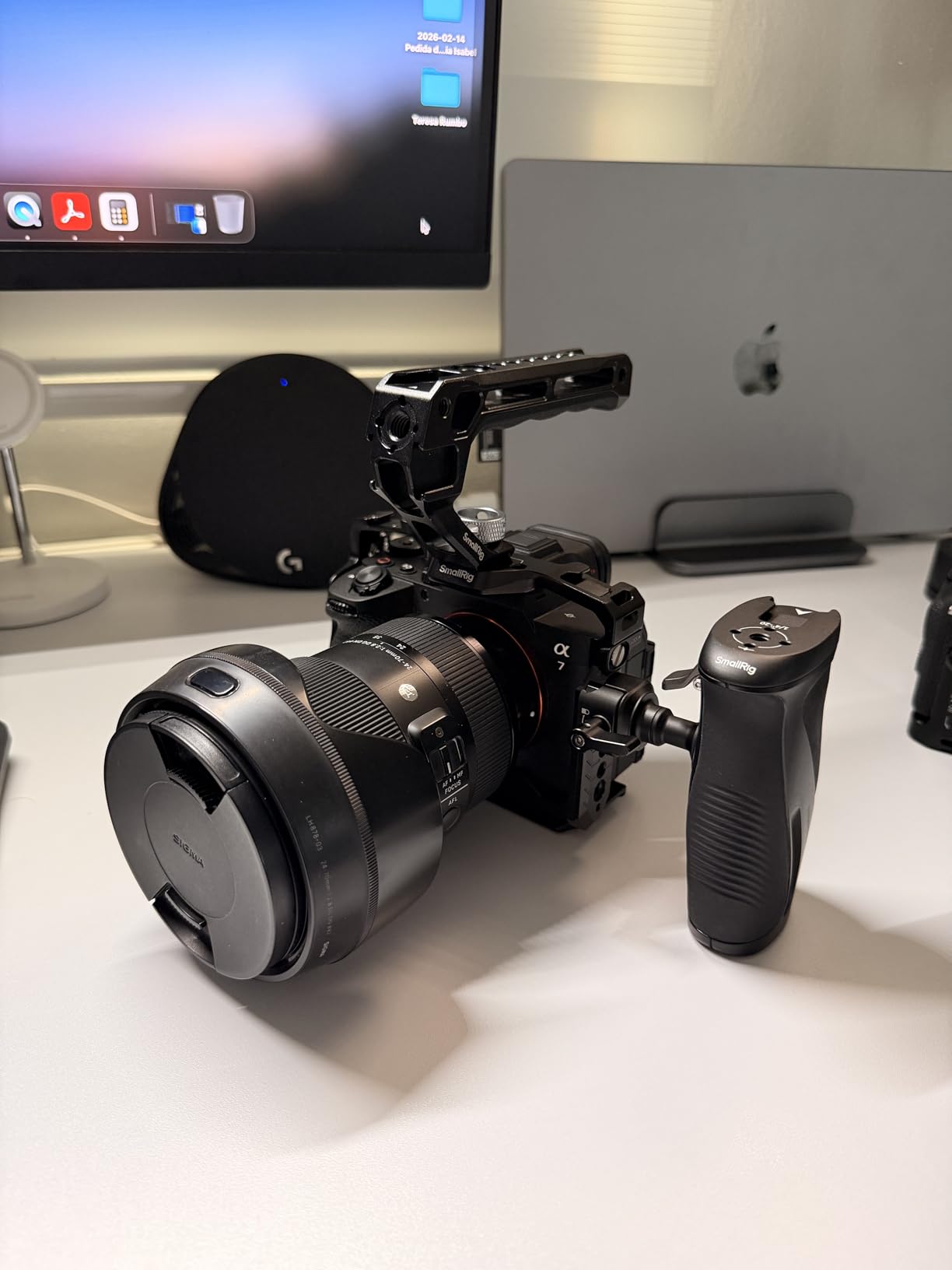 SmallRig A7 V / A7 IV / A7R IV / A7R V / A7S III / A1 Camera Cage with Built-in Slot for AirTag customer photo 2