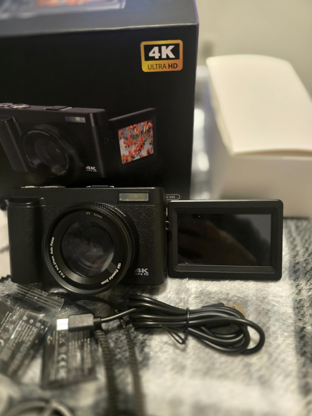 4K Digital Camera for Photography, 64MP Autofocus WiFi Vlogging Camera for YouTube with 3'' 180° Flip Screen, Travel Camera with SD Card, Point and Shoot Digital Camera 16X Zoom, UV Filter, 2 Batteries customer photo 2