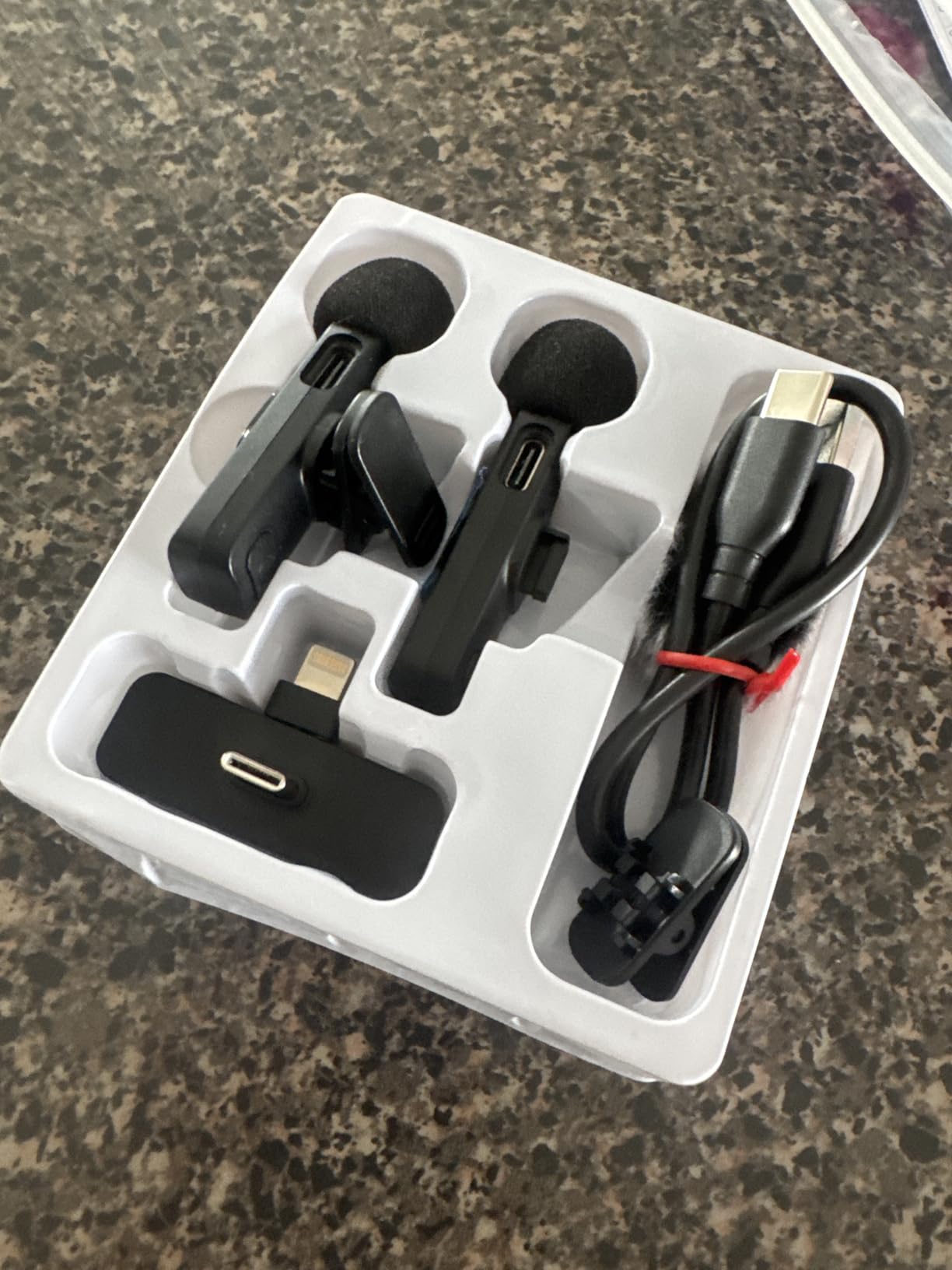 MAYBESTA Wireless Mini Microphone for iPhone, Android Phone - Lavalier Lapel Mic for Audio Video Recording - Clip on Content Creator Microphones customer photo 2