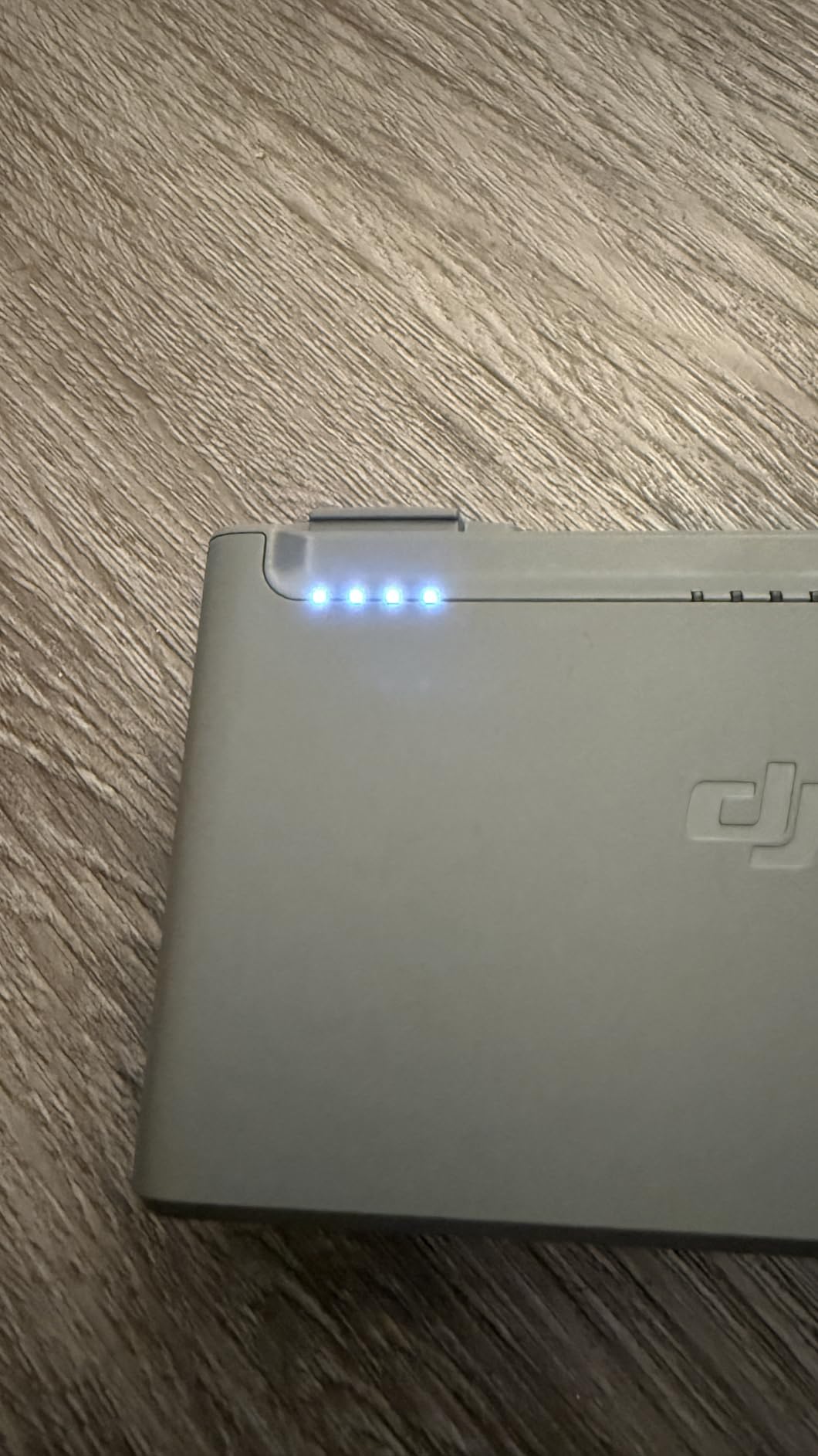 Intelligent Flight Battery Compatible with DJI Mini 4K, Mini 2,MiniSE,Mini2 SE Upgraded Drone Battery Replacement Parts 2400mah Up to 31 Minutes of Flying Time customer photo 2