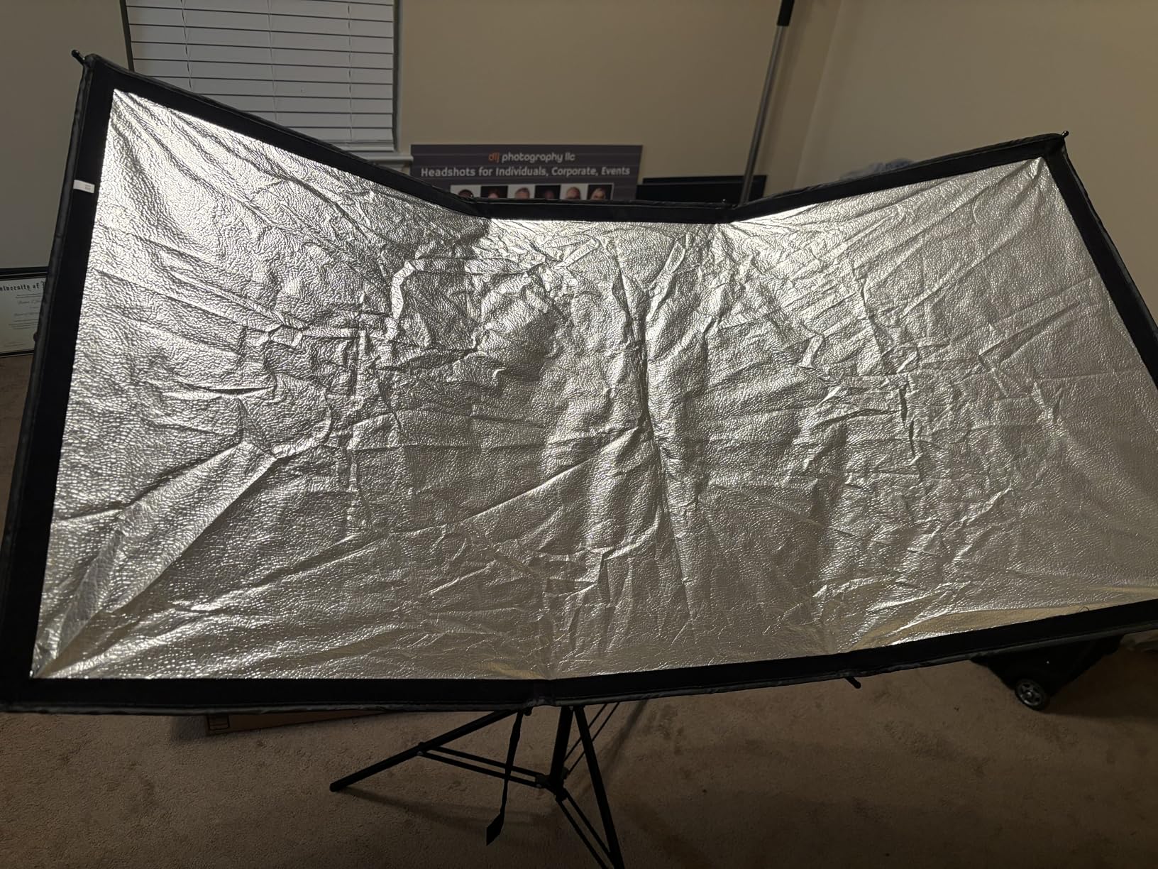 K&F CONCEPT Curved Reflector, Quick-Open Clamshell Light Reflector with Stand & Carrying Bag - 48