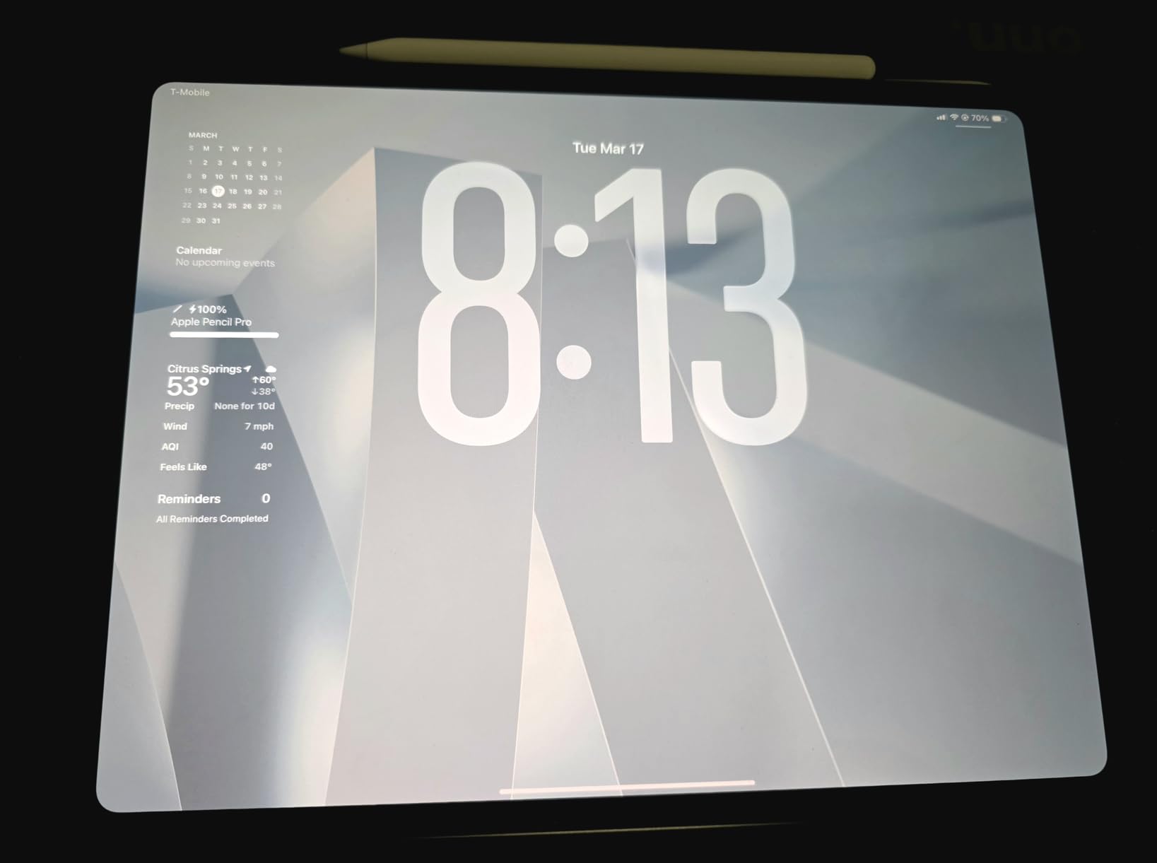 Apple iPad Pro 13-inch (M5): Ultra Retina XDR Display, 256GB, 12MP Front/Back Camera, LiDAR Scanner, Wi-Fi 7 with Apple N1 + 5G Cellular with C1X chip, Face ID, All-Day Battery Life - Space Black customer photo 1