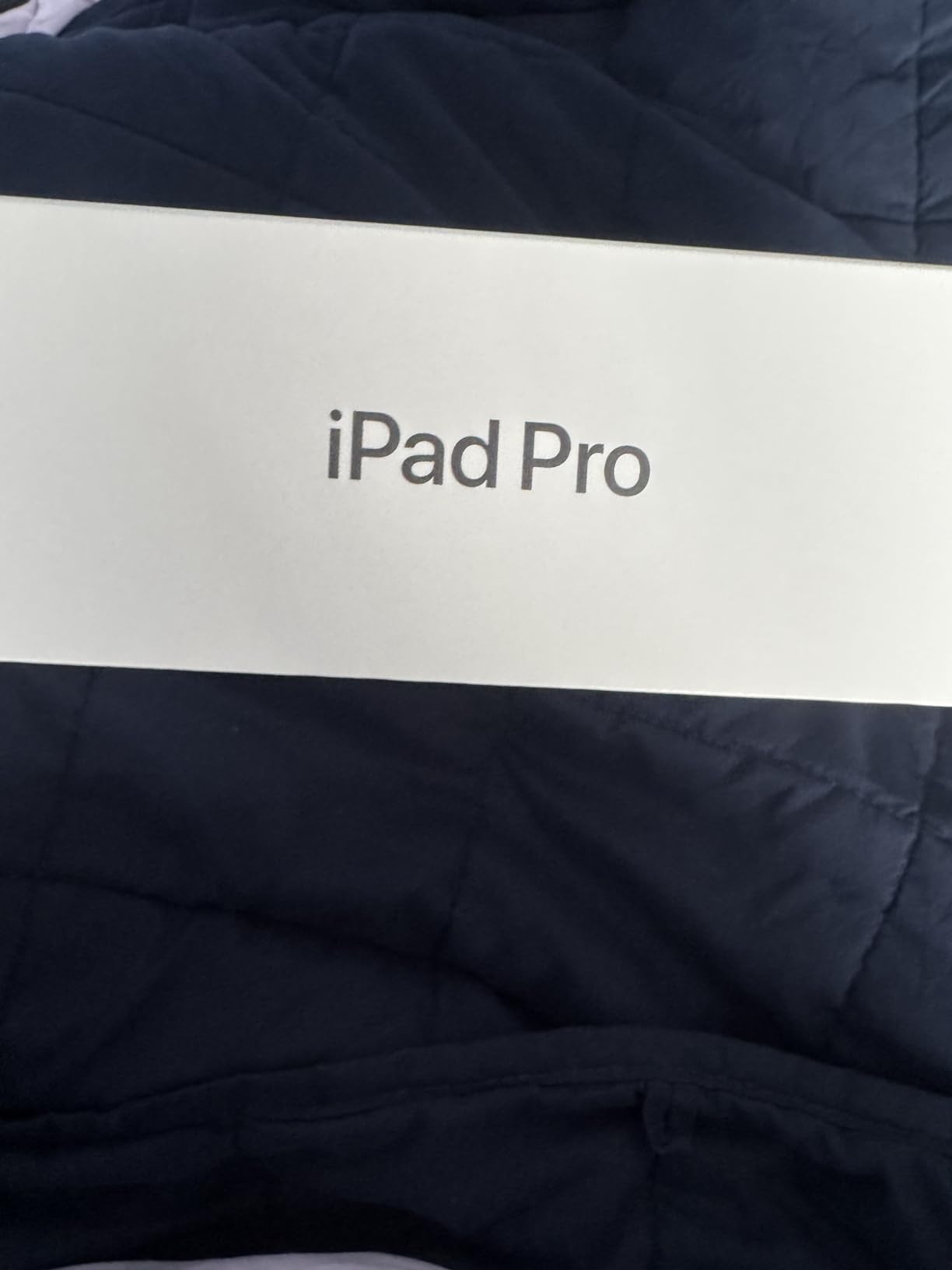 iPad Pro 11-inch (M5): Ultra Retina XDR Display, 512GB, Landscape 12MP Front Camera/12MP Back Camera, LiDAR Scanner, Wi-Fi 7 with Apple N1, Face ID, All-Day Battery Life - Space Black customer photo 2