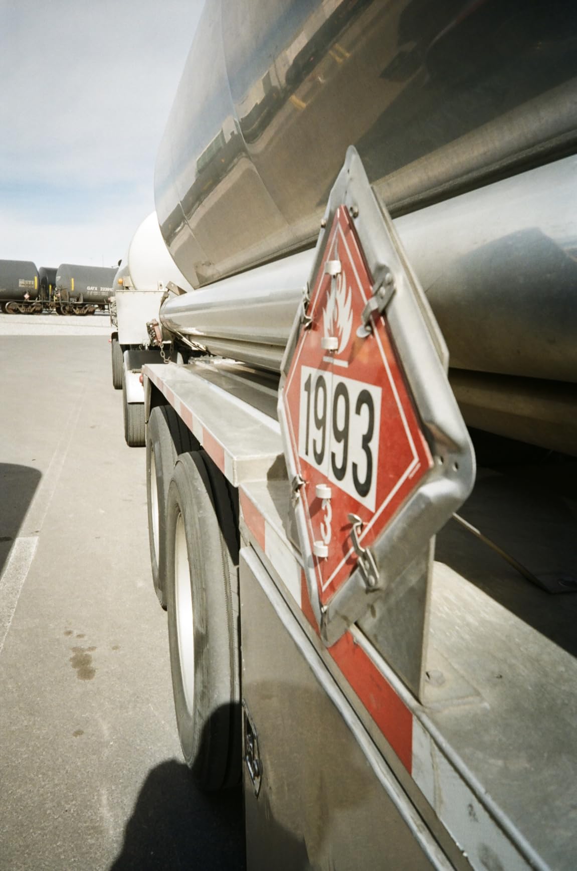 KODAK Snapic A1 35mm Film Camera 35mm, Reusable, 2-Zone Focus, Lightweight, Compact (Film & AAA Battery are not Included) (Single, Ivory White) customer photo 1